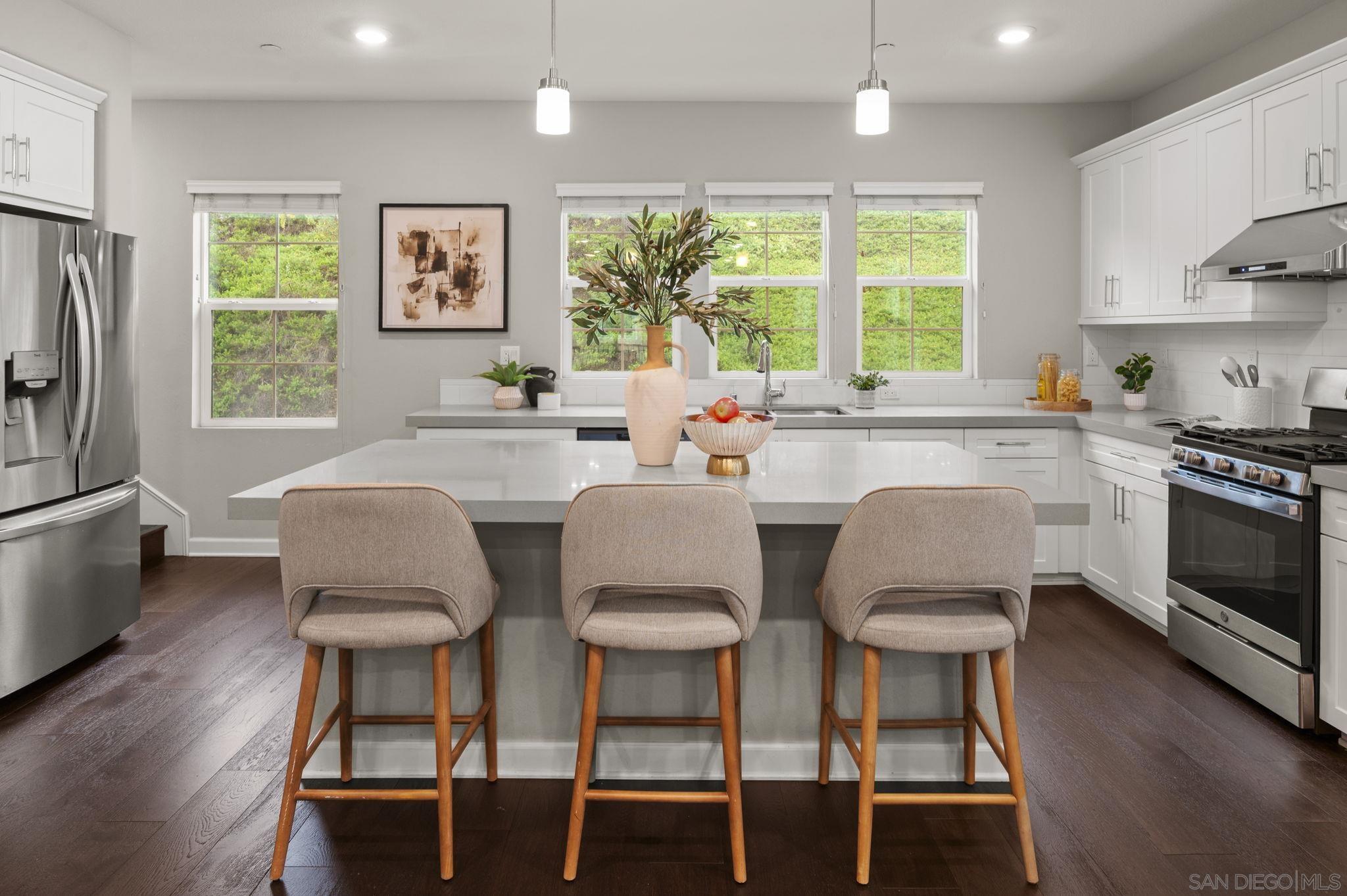 Detail Gallery Image 20 of 52 For 11036  Bryce Way, San Diego,  CA 92129 - 3 Beds | 3/1 Baths