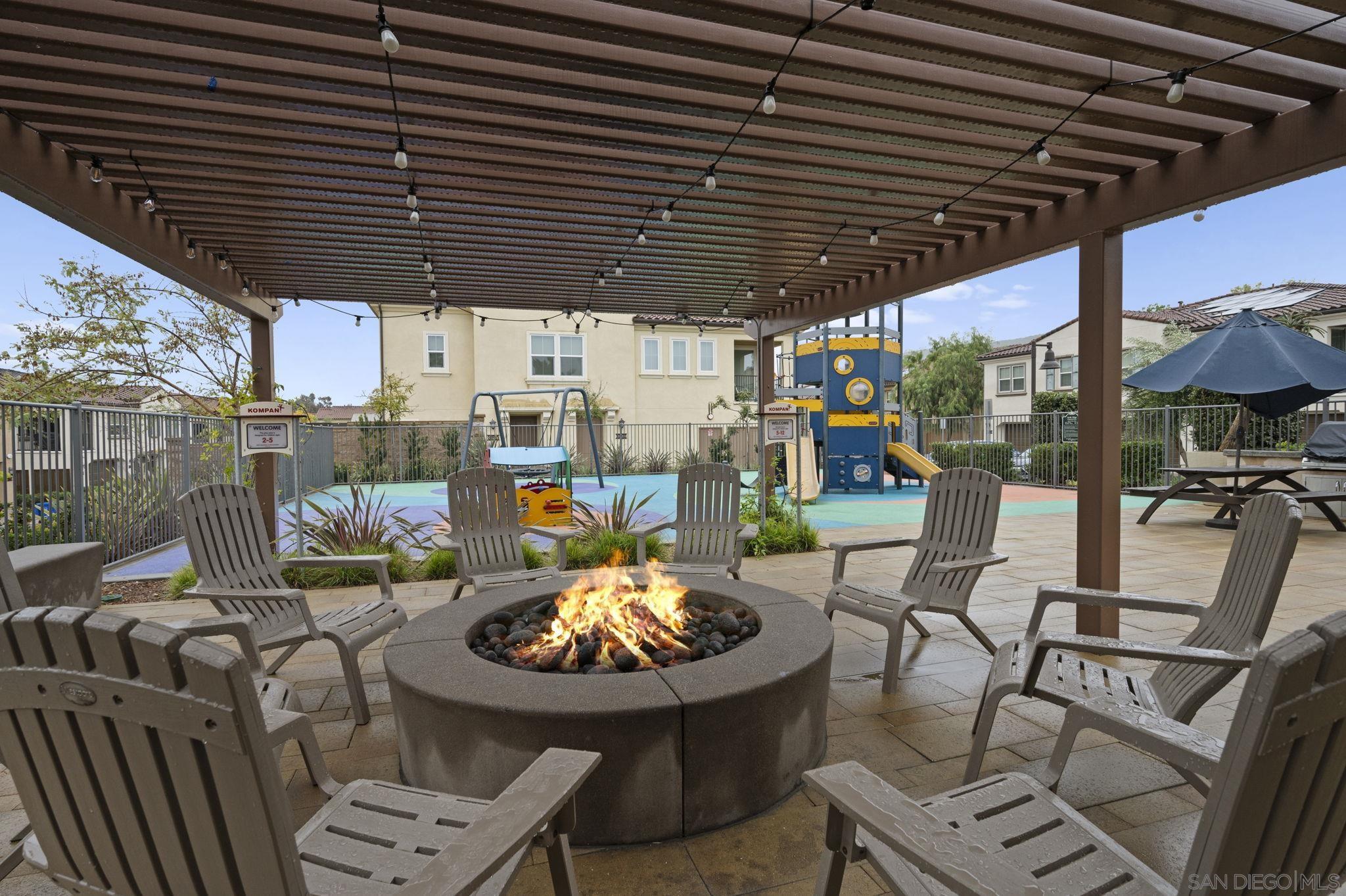 Detail Gallery Image 37 of 52 For 11036  Bryce Way, San Diego,  CA 92129 - 3 Beds | 3/1 Baths