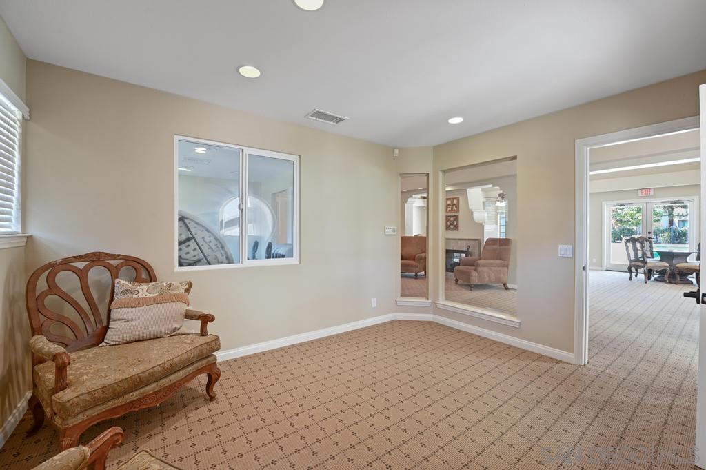 Detail Gallery Image 42 of 43 For 17915  Caminito Pinero  266, San Diego,  CA 92128 - 2 Beds | 2 Baths