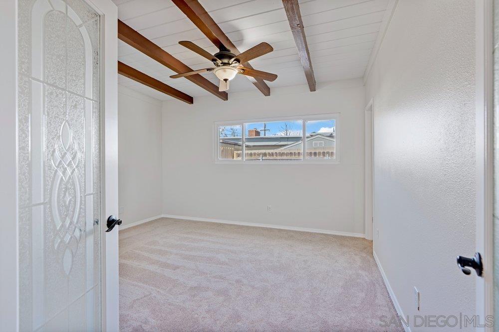 Detail Gallery Image 12 of 26 For 8217  Sunset Rd, Lakeside,  CA 92040 - 3 Beds | 2 Baths