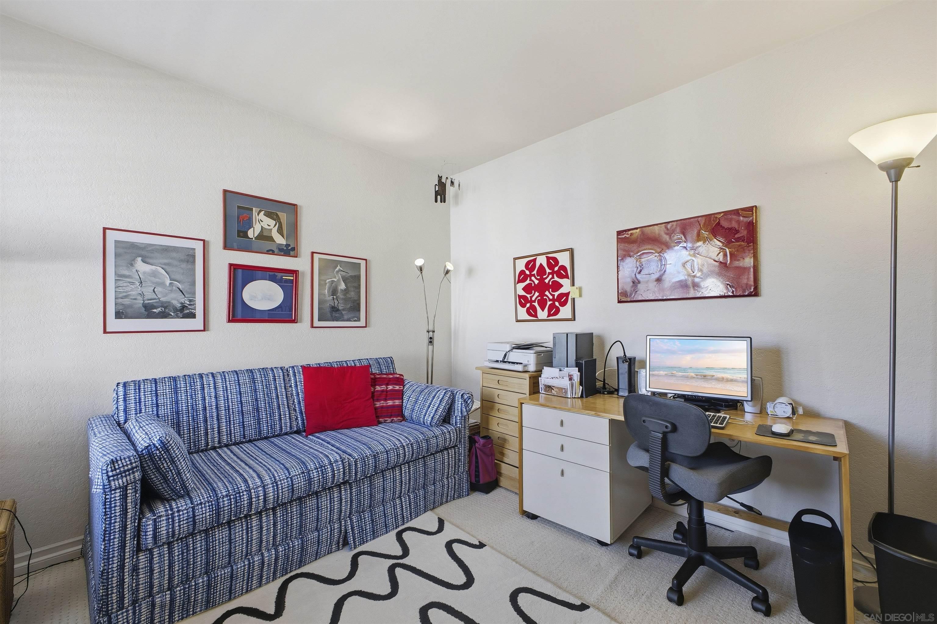 Detail Gallery Image 20 of 31 For 4595  Chateau Drive, San Diego,  CA 92117 - 2 Beds | 2/1 Baths