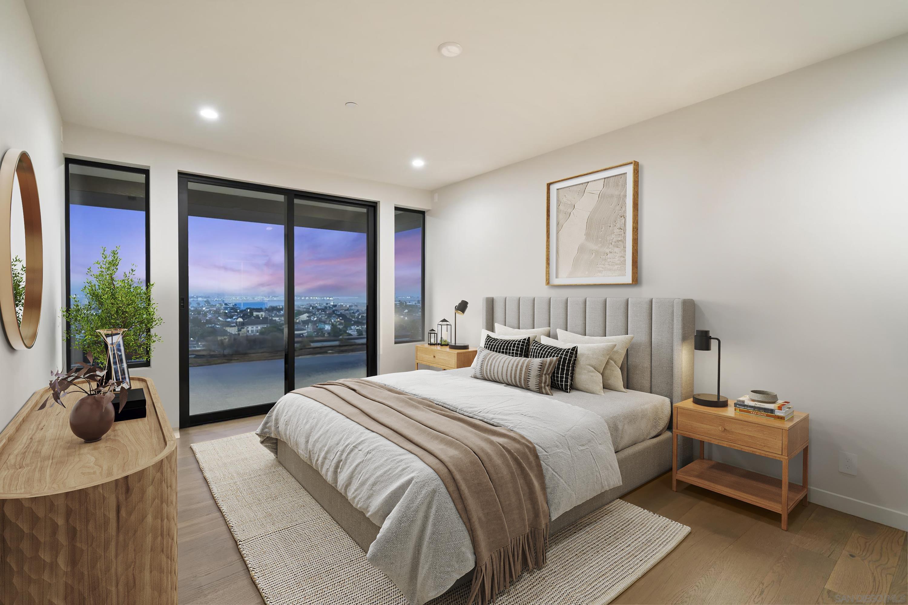 Detail Gallery Image 33 of 47 For 2035  Evergreen, San Diego,  CA 92106 - 4 Beds | 3/1 Baths