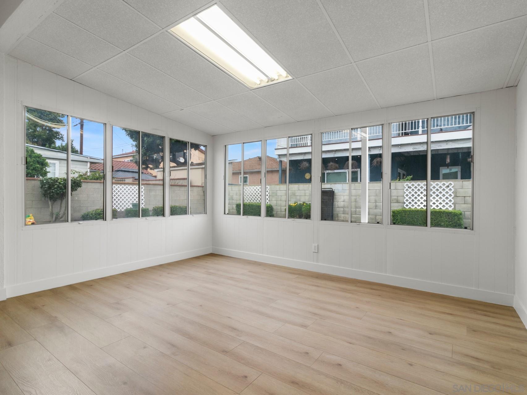 Detail Gallery Image 7 of 16 For 4315 W 177th St, Torrance,  CA 90504 - 3 Beds | 2 Baths