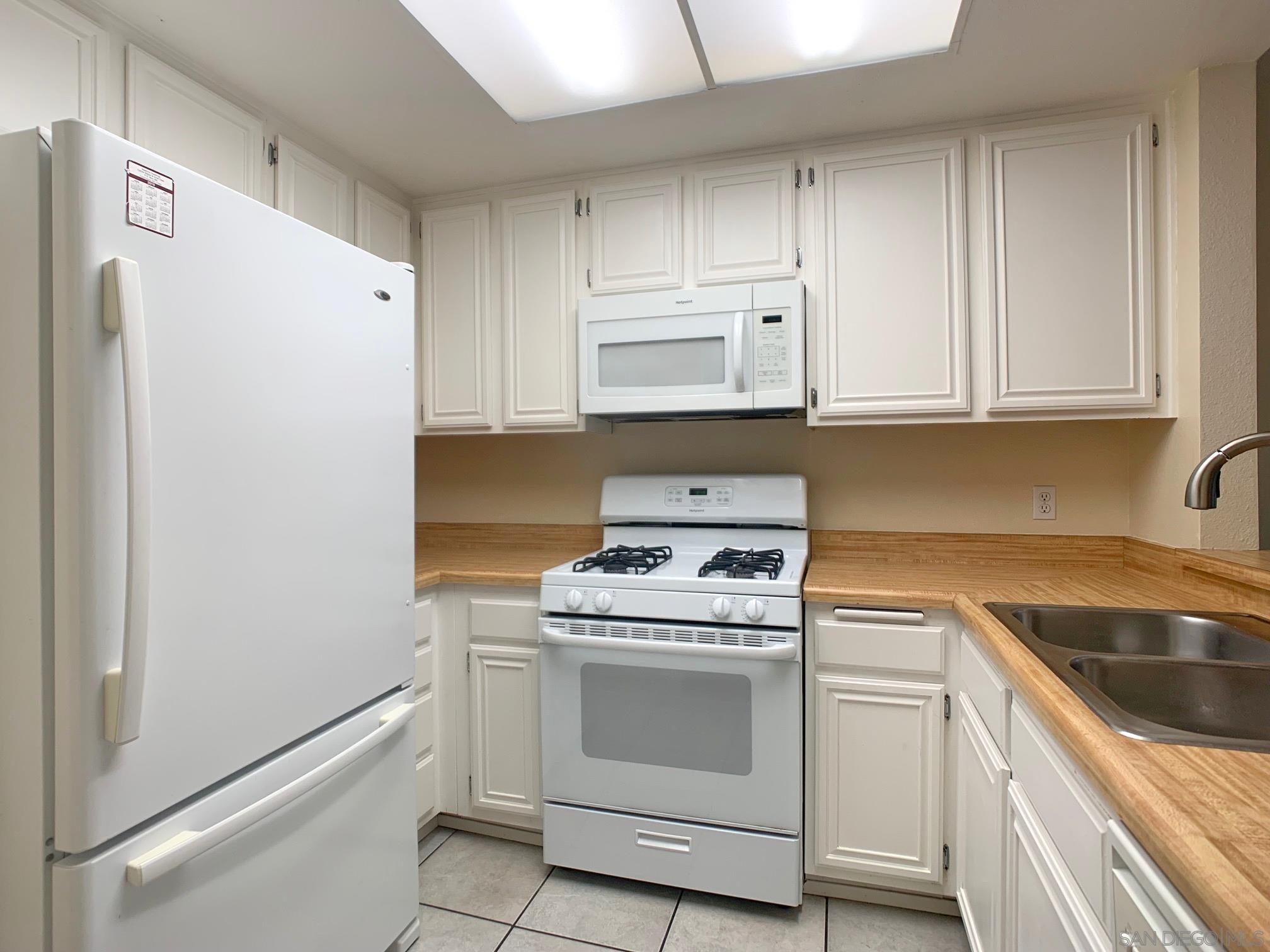 Detail Gallery Image 12 of 40 For 2962  Alanwood Ct., Spring Valley,  CA 91978 - 1 Beds | 1 Baths