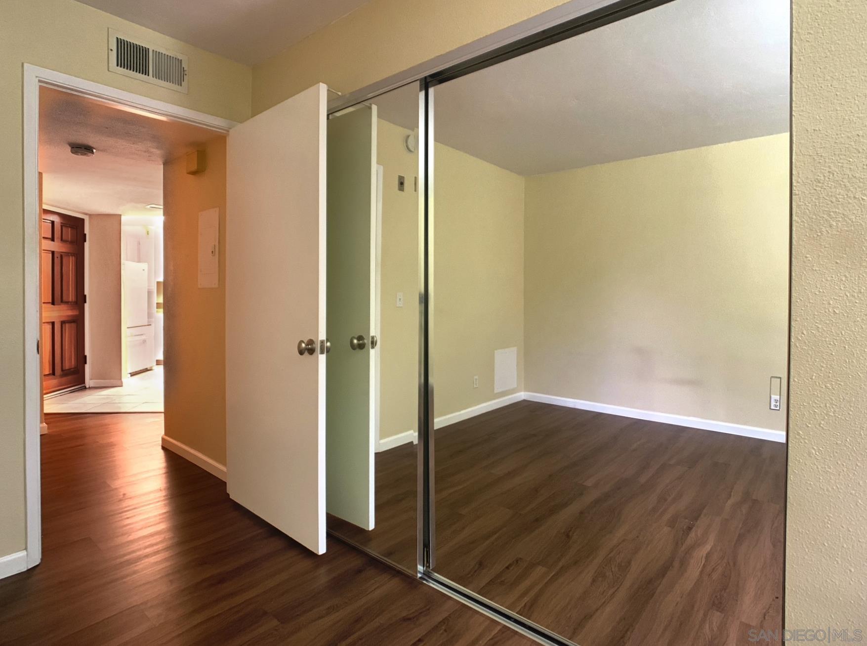 Detail Gallery Image 20 of 40 For 2962  Alanwood Ct., Spring Valley,  CA 91978 - 1 Beds | 1 Baths