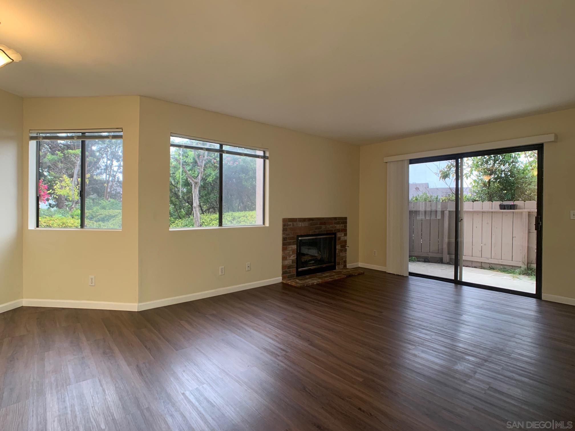Detail Gallery Image 3 of 40 For 2962  Alanwood Ct., Spring Valley,  CA 91978 - 1 Beds | 1 Baths