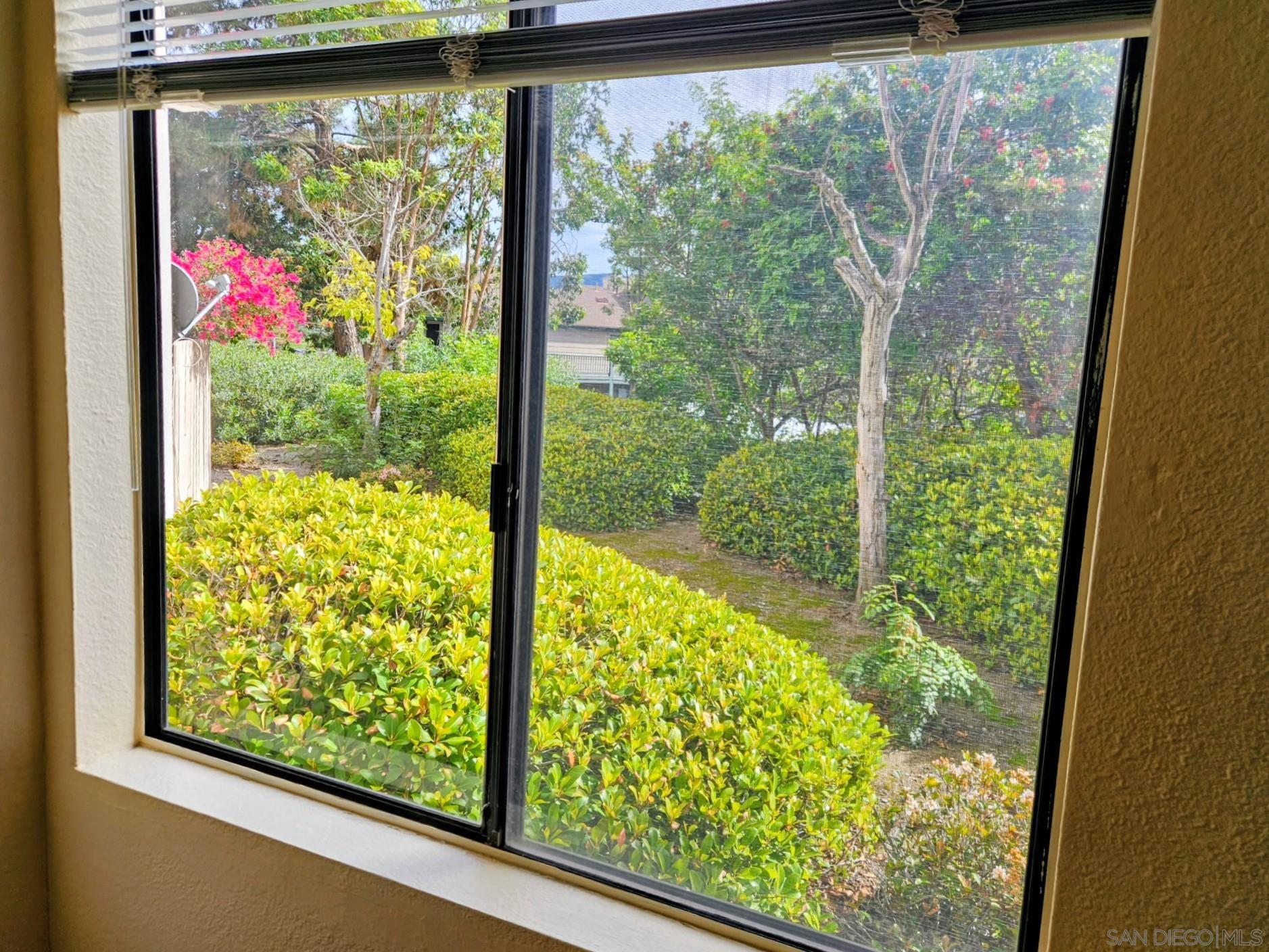 Detail Gallery Image 6 of 40 For 2962  Alanwood Ct., Spring Valley,  CA 91978 - 1 Beds | 1 Baths