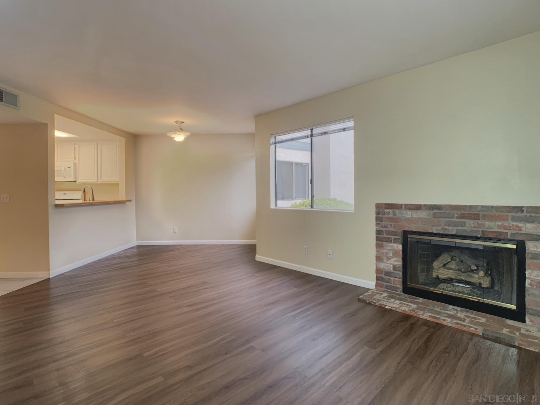 Detail Gallery Image 7 of 40 For 2962  Alanwood Ct., Spring Valley,  CA 91978 - 1 Beds | 1 Baths