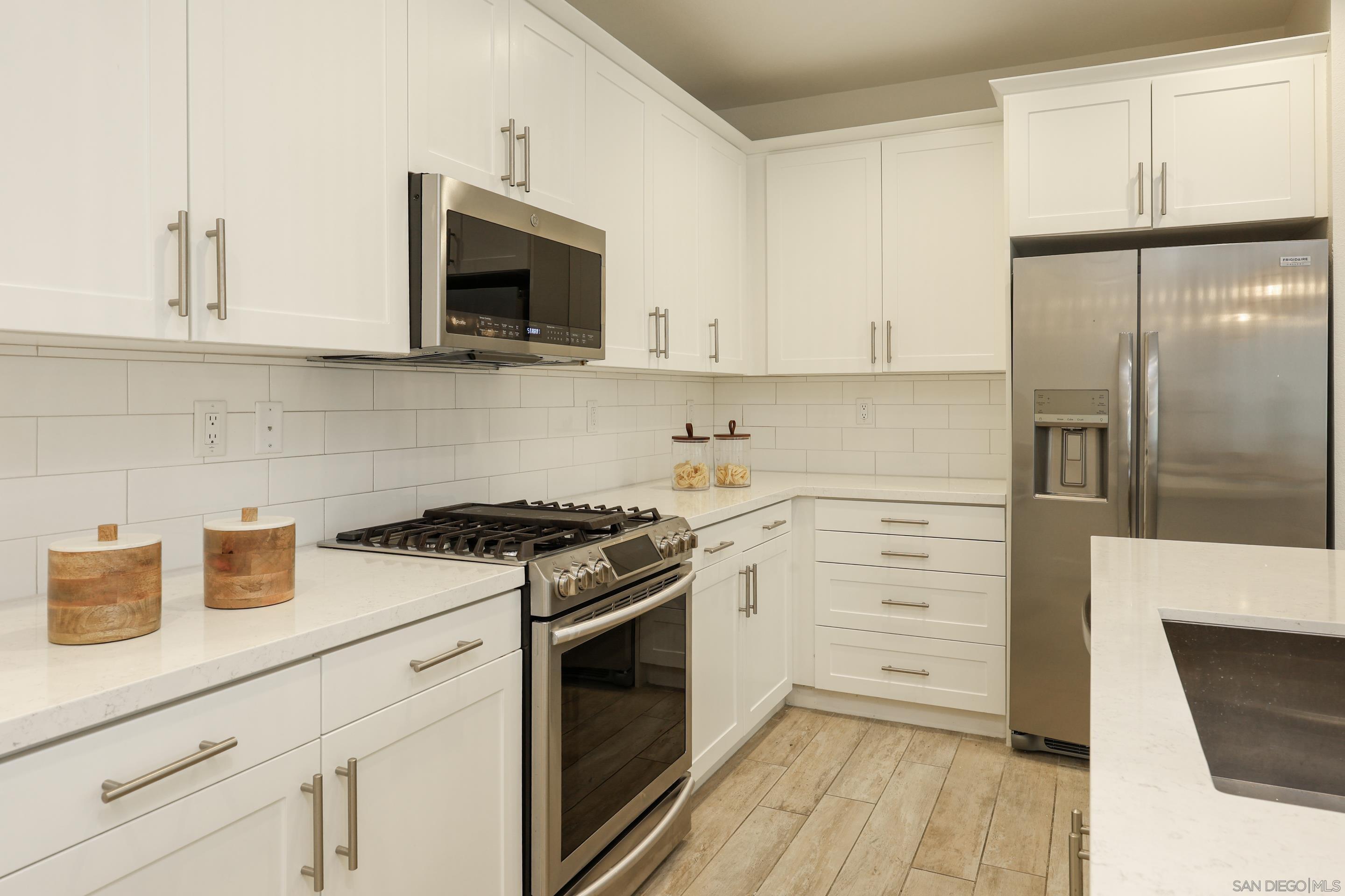 Detail Gallery Image 18 of 57 For 3269  Vestra Way, Carlsbad,  CA 92010 - 3 Beds | 2/1 Baths