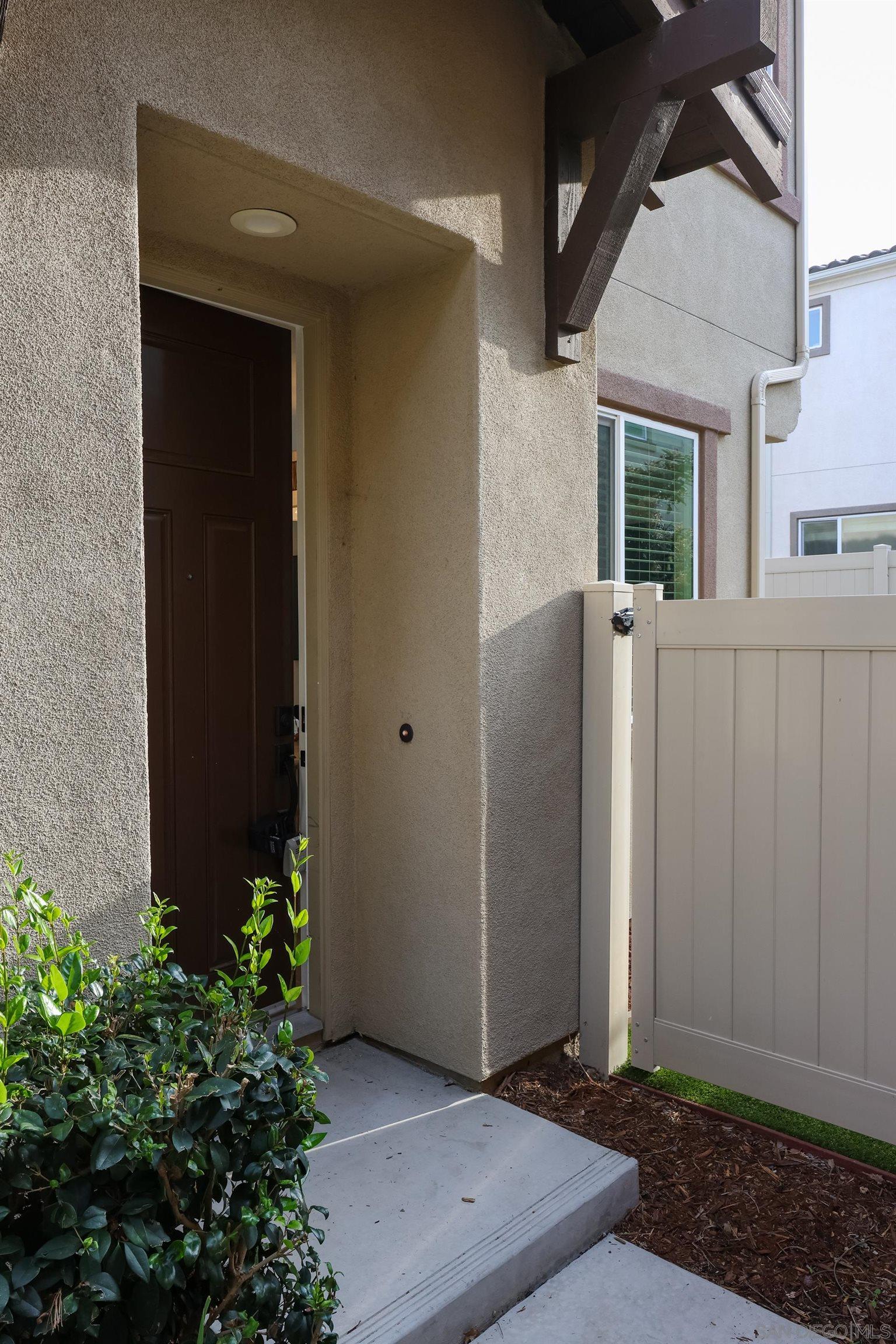 Detail Gallery Image 6 of 57 For 3269  Vestra Way, Carlsbad,  CA 92010 - 3 Beds | 2/1 Baths