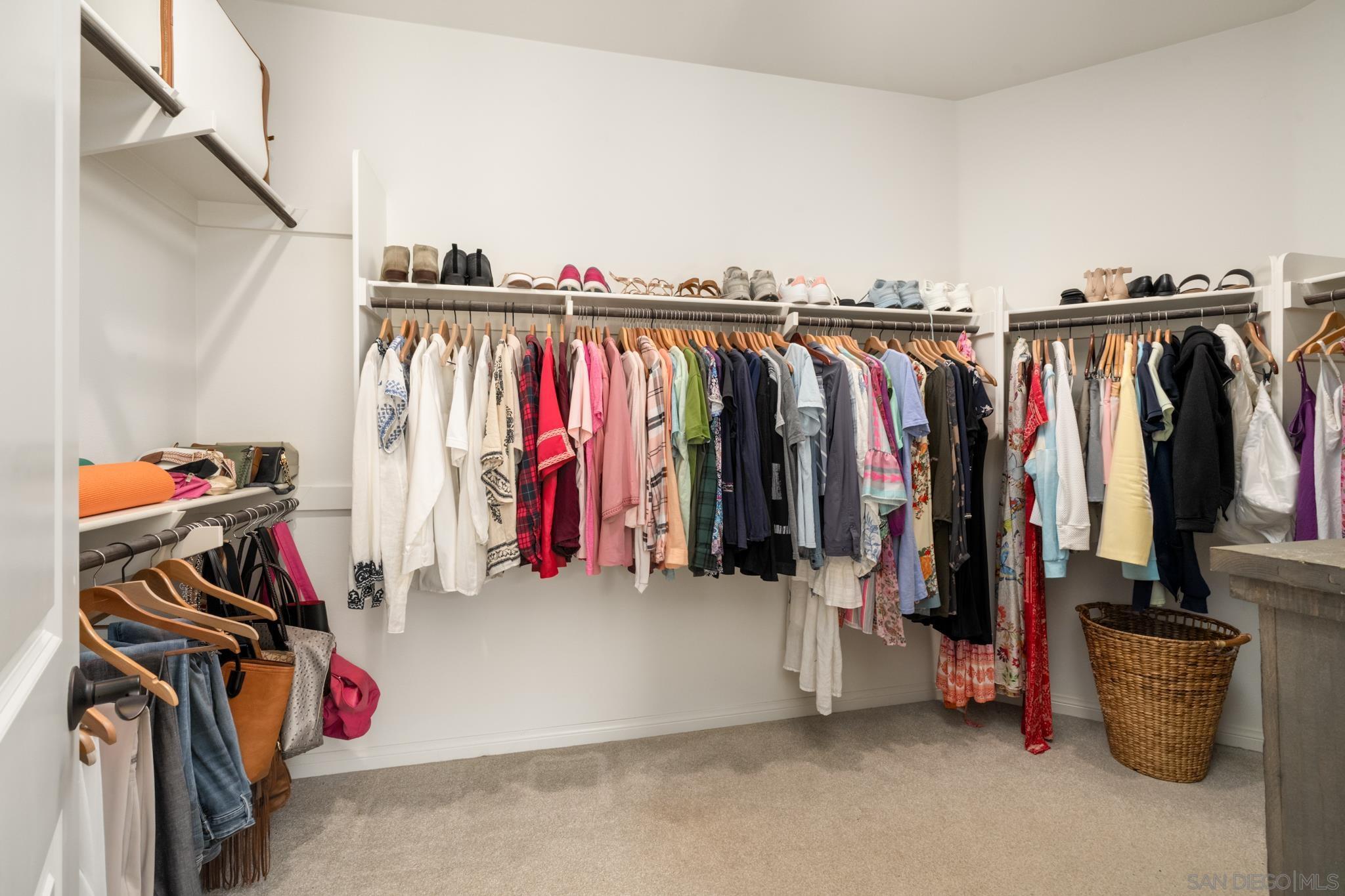 Detail Gallery Image 16 of 53 For 7964  Auberge Circle, San Diego,  CA 92127 - 3 Beds | 3 Baths