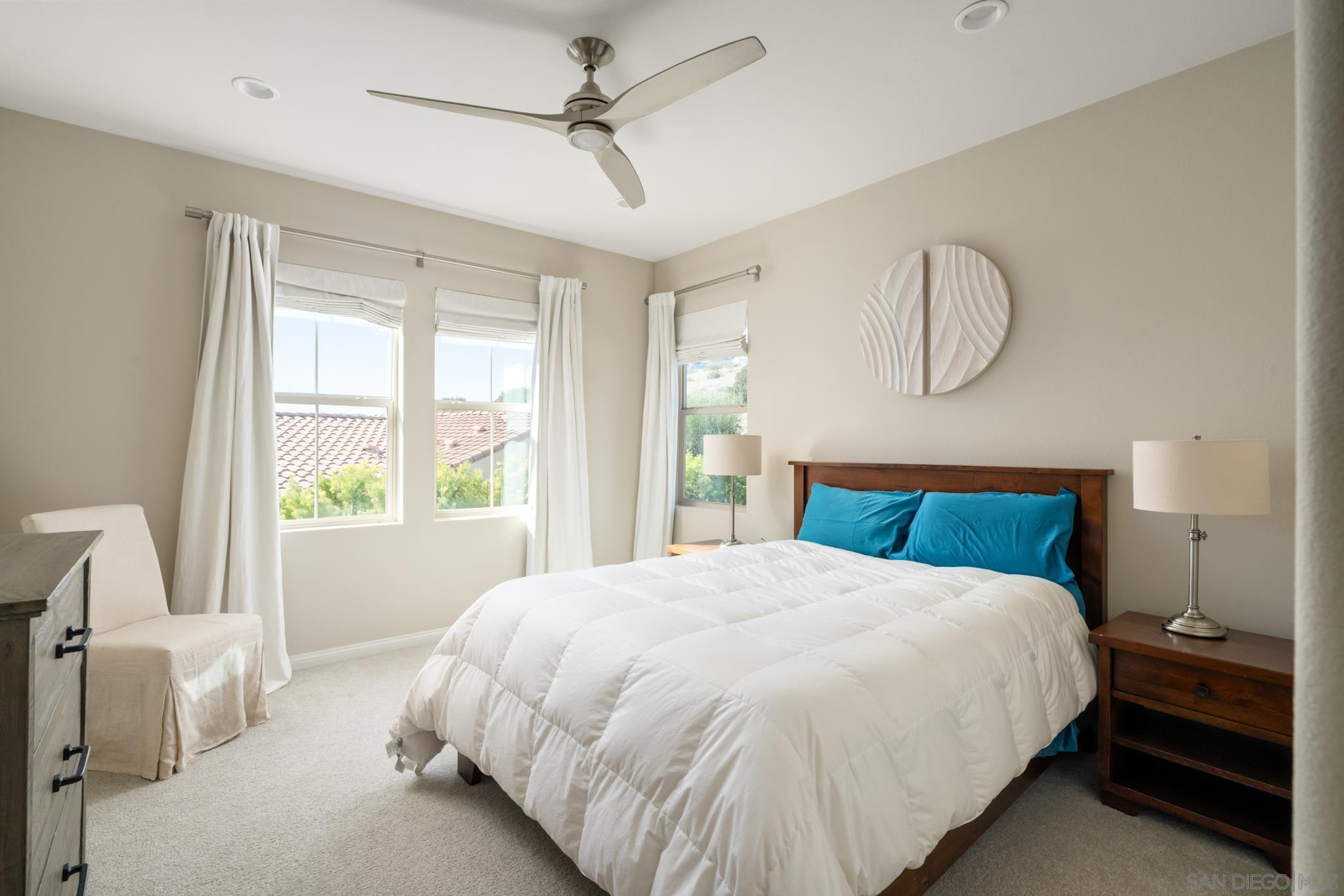 Detail Gallery Image 17 of 53 For 7964  Auberge Circle, San Diego,  CA 92127 - 3 Beds | 3 Baths