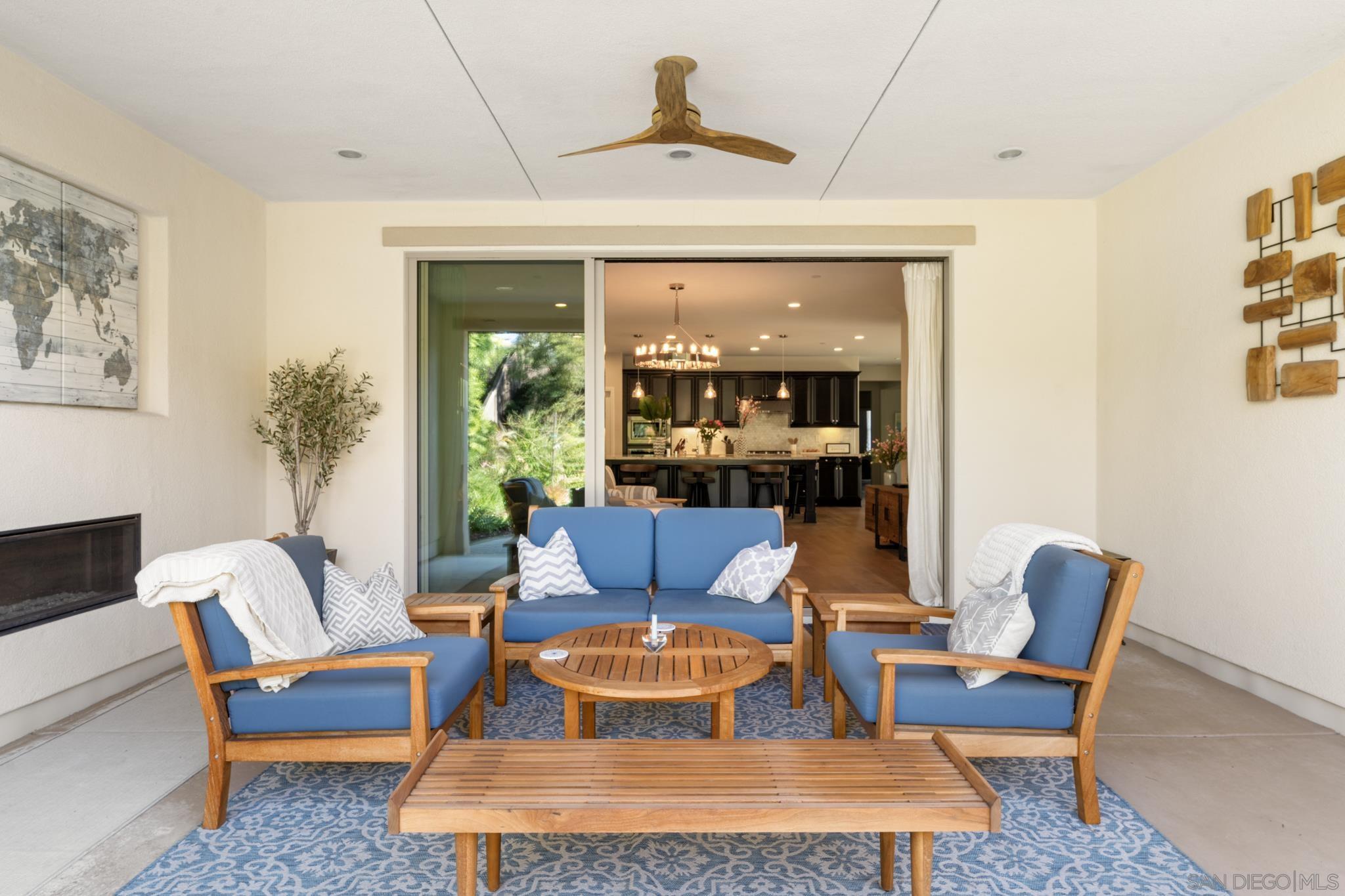 Detail Gallery Image 27 of 53 For 7964  Auberge Circle, San Diego,  CA 92127 - 3 Beds | 3 Baths