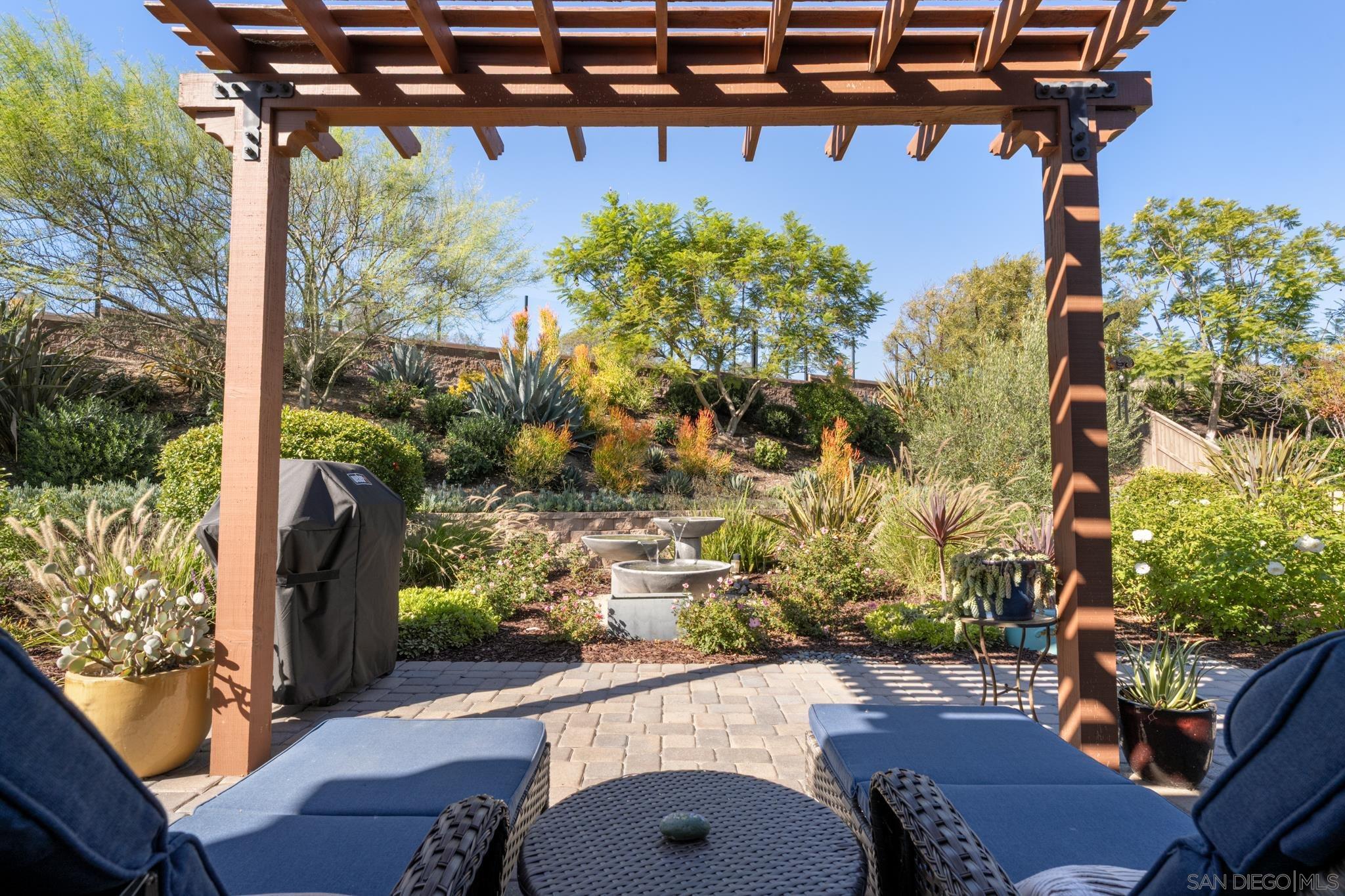 Detail Gallery Image 34 of 53 For 7964  Auberge Circle, San Diego,  CA 92127 - 3 Beds | 3 Baths