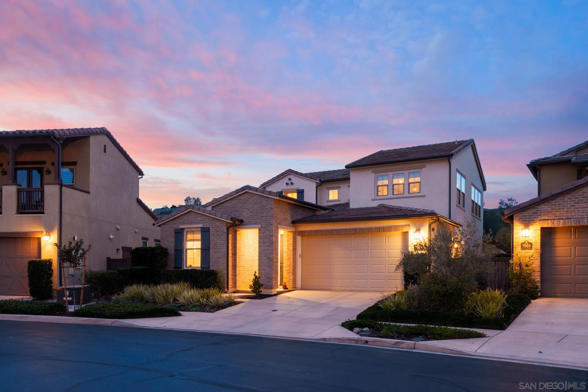 Detail Gallery Image 36 of 53 For 7964  Auberge Circle, San Diego,  CA 92127 - 3 Beds | 3 Baths