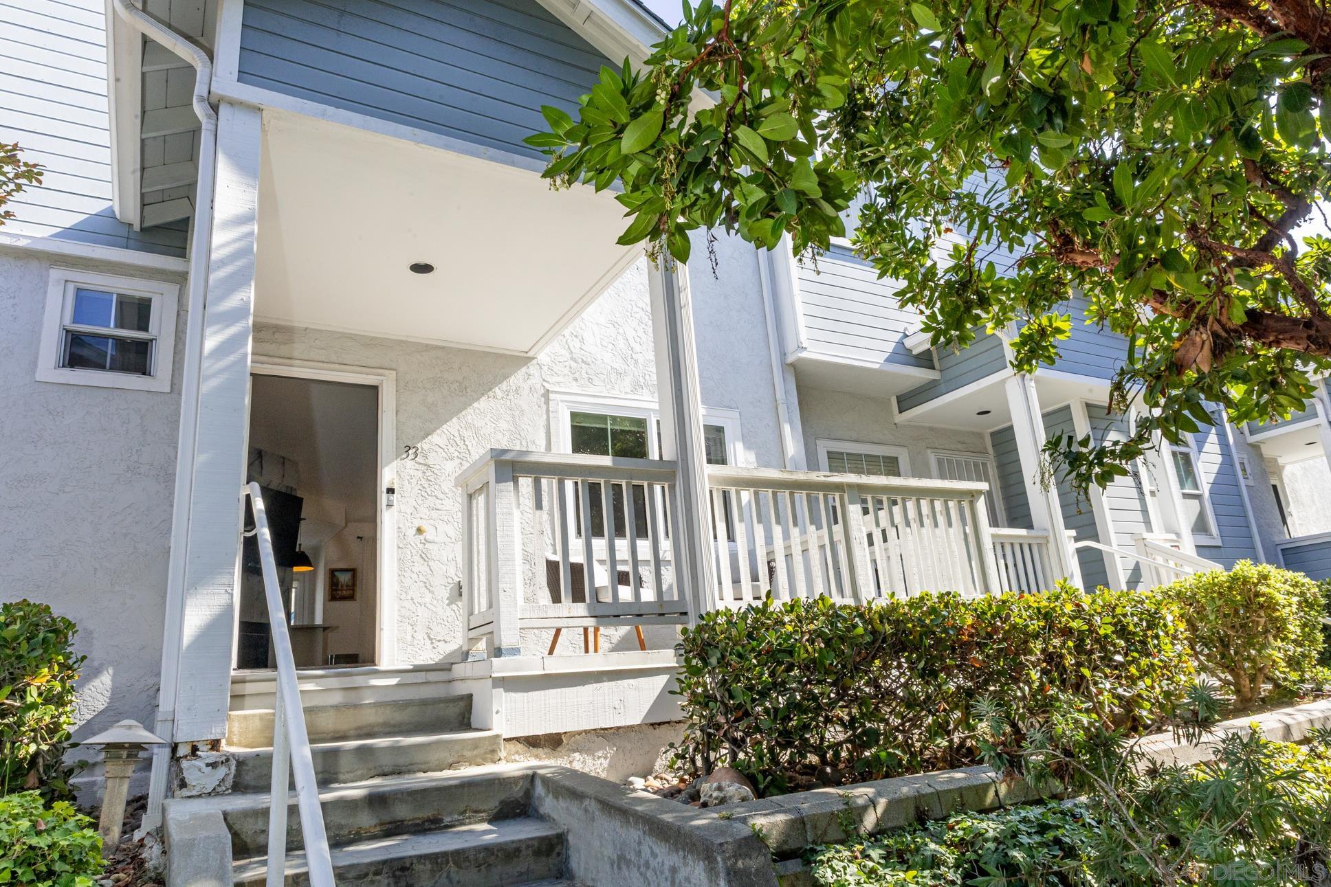 Front Image Thumbnail for SD260003552