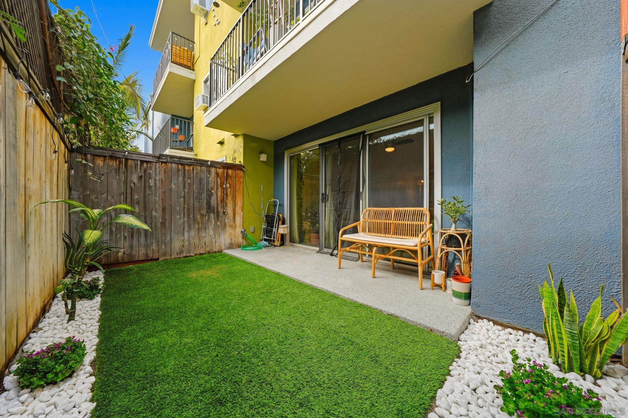 Front Image Thumbnail for SD260003554