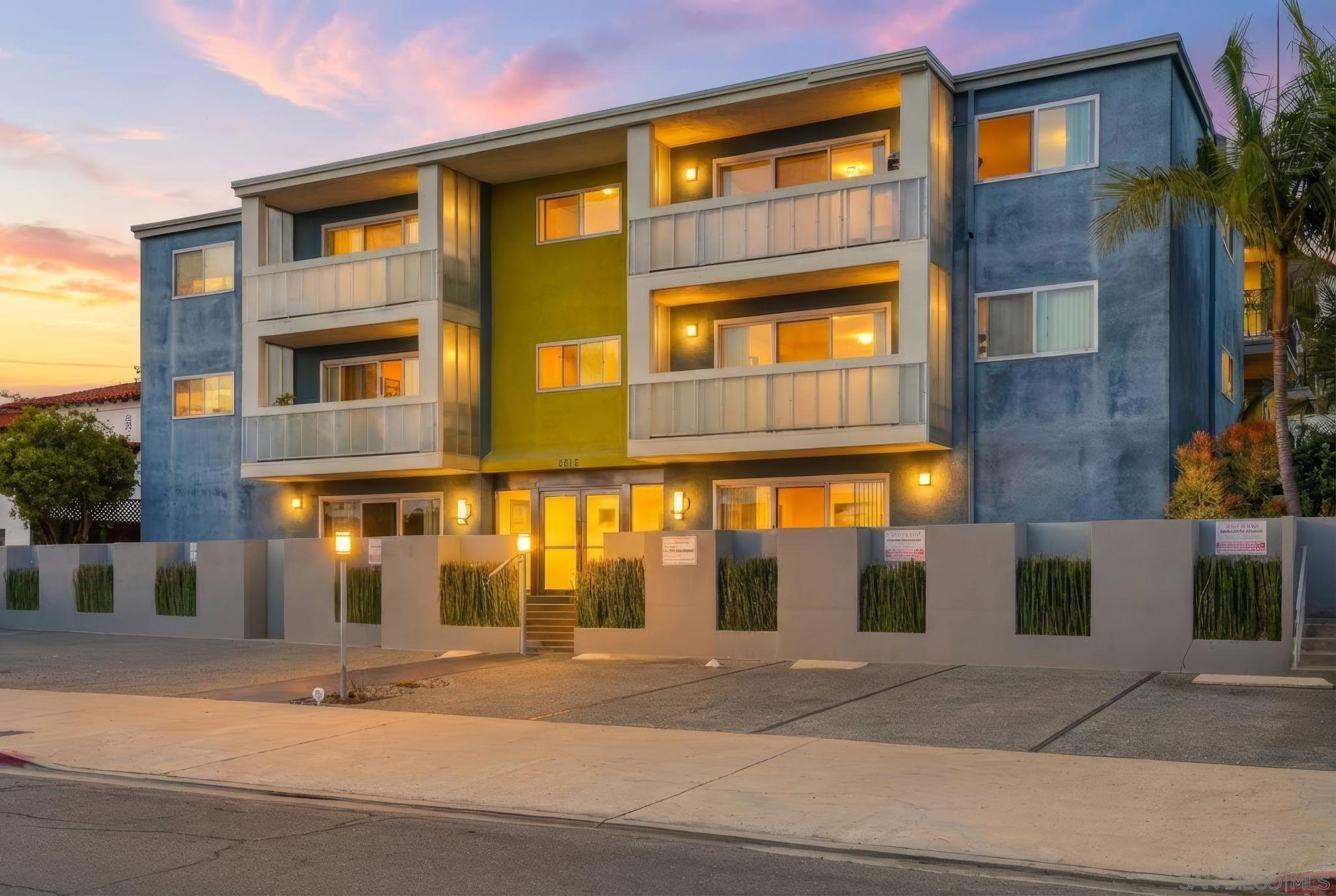 Detail Gallery Image 2 of 33 For 3815  3rd Ave  #14,  San Diego,  CA 92103 - 1 Beds | 1 Baths