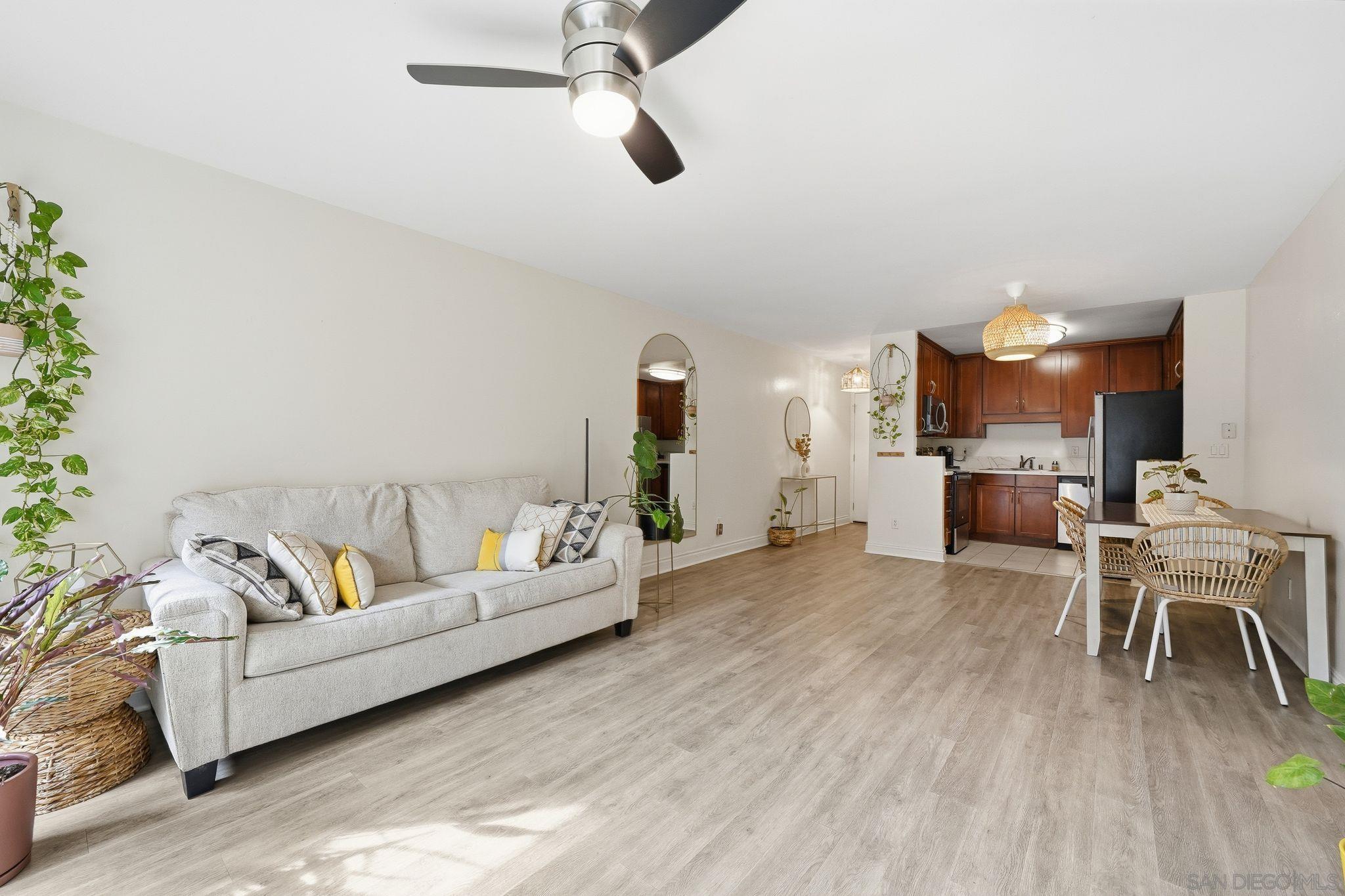 Detail Gallery Image 15 of 33 For 3815  3rd Ave  #14,  San Diego,  CA 92103 - 1 Beds | 1 Baths