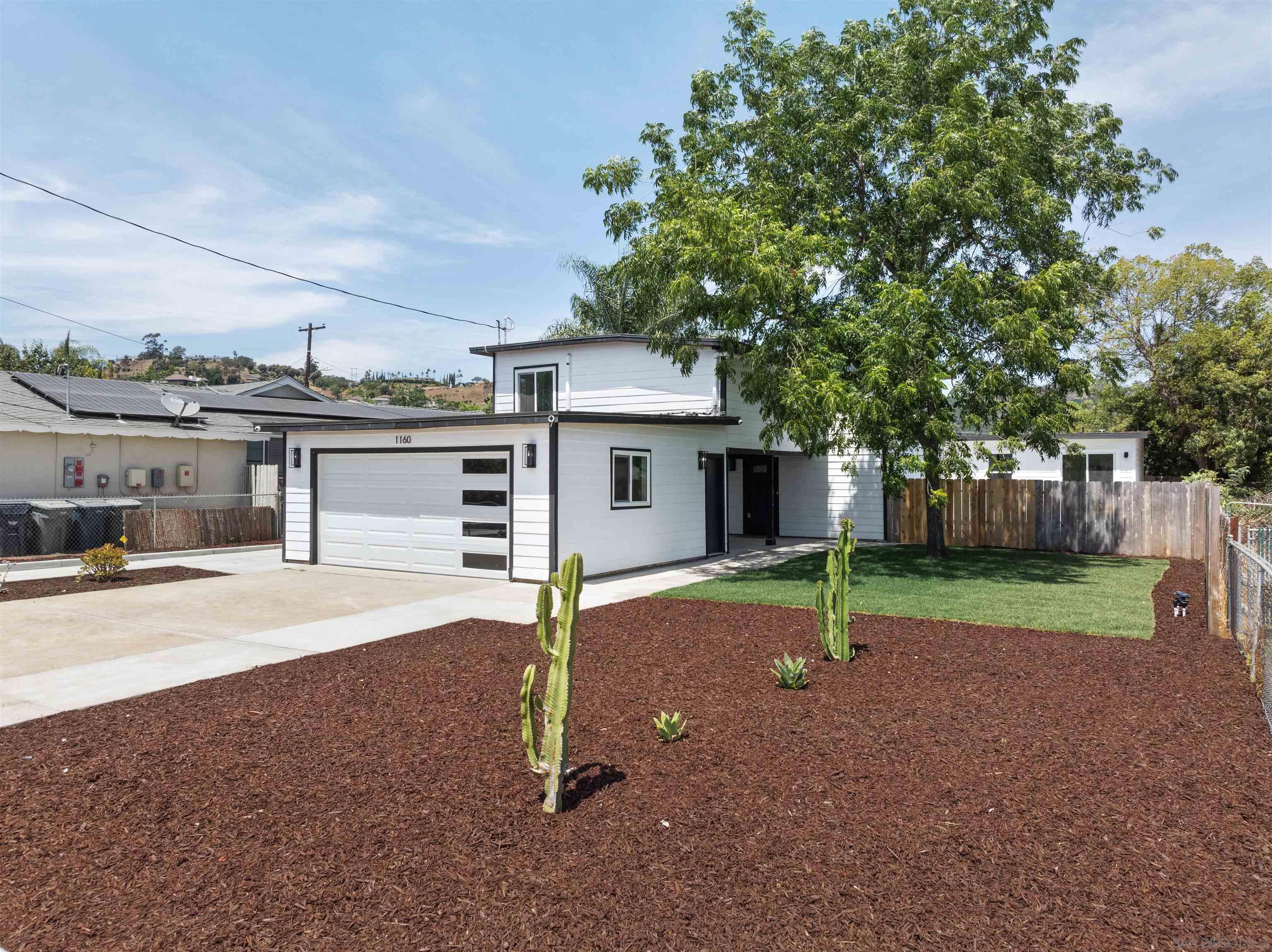 Front Image Thumbnail for SD260003555