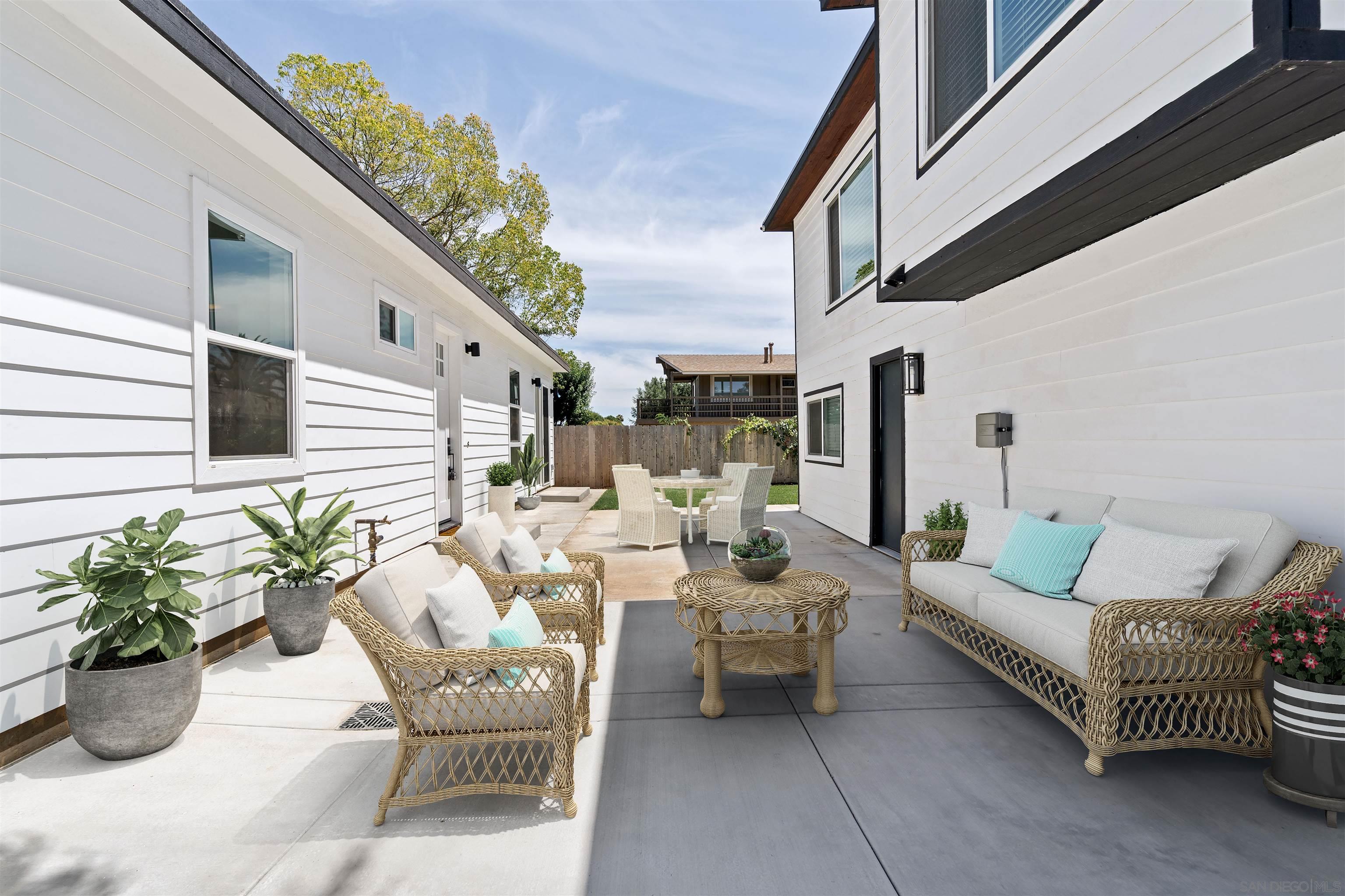 Detail Gallery Image 29 of 39 For 1160  Erica St, Escondido,  CA 92027 - 6 Beds | 4 Baths