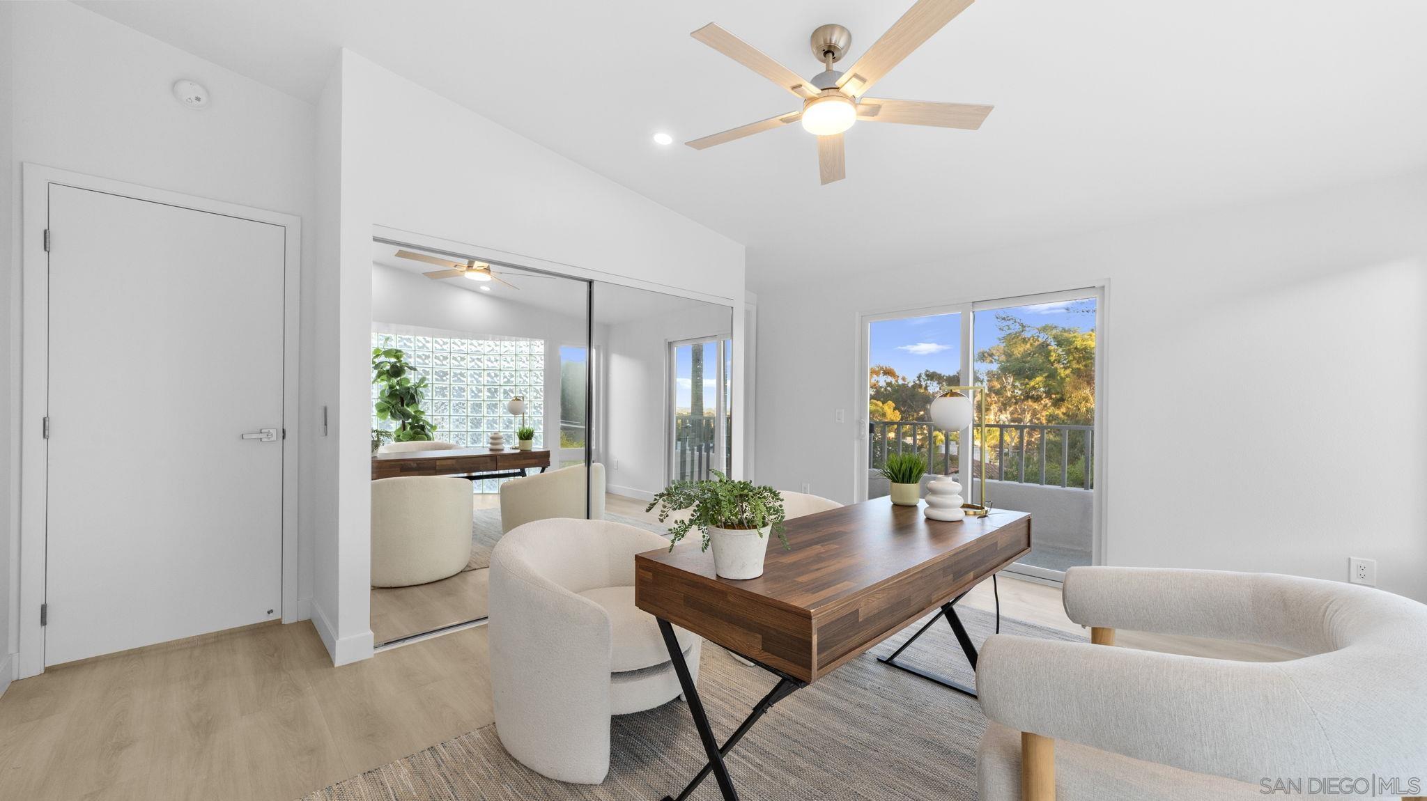 Detail Gallery Image 12 of 49 For 4909  Pacifica Dr, San Diego,  CA 92109 - 3 Beds | 2/1 Baths