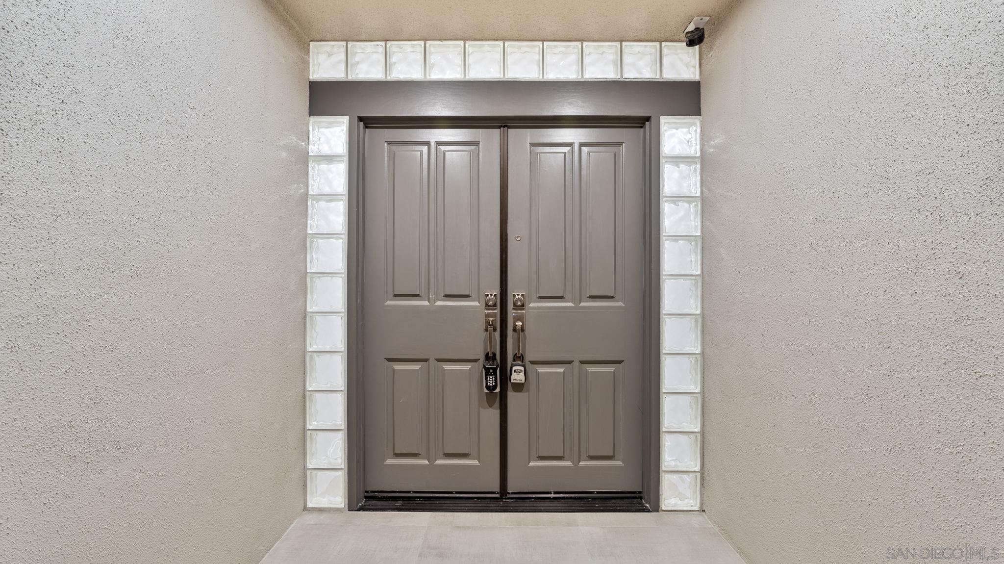 Detail Gallery Image 40 of 49 For 4909  Pacifica Dr, San Diego,  CA 92109 - 3 Beds | 2/1 Baths