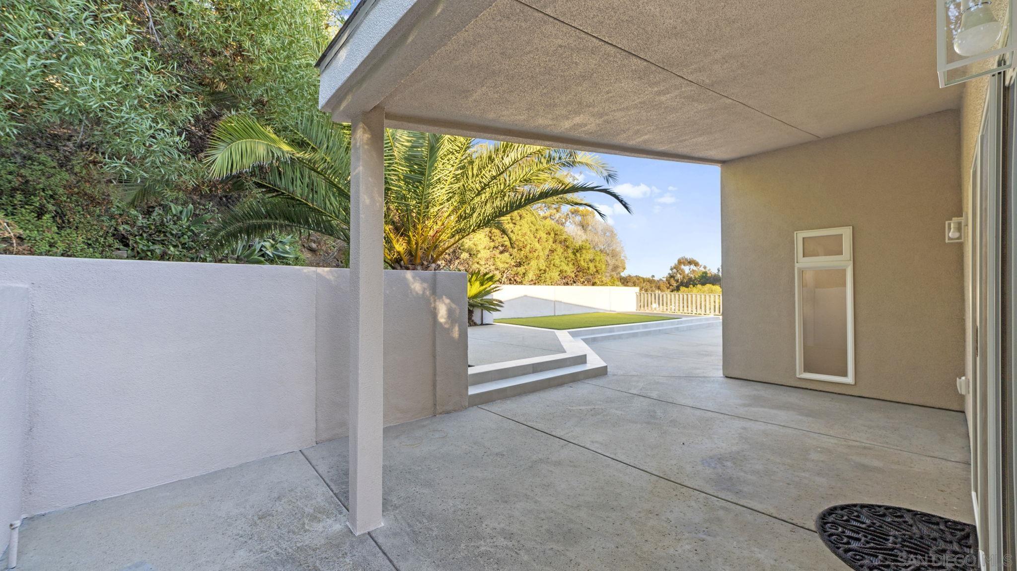 Detail Gallery Image 44 of 49 For 4909  Pacifica Dr, San Diego,  CA 92109 - 3 Beds | 2/1 Baths