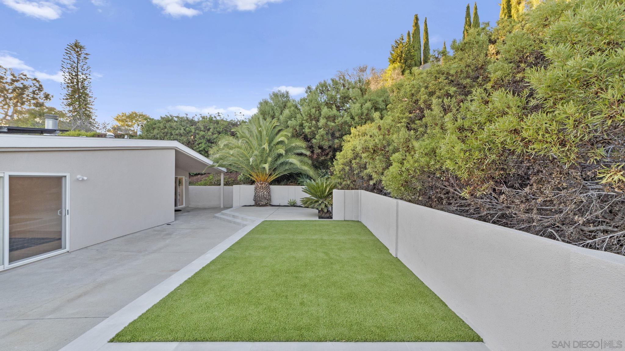 Detail Gallery Image 48 of 49 For 4909  Pacifica Dr, San Diego,  CA 92109 - 3 Beds | 2/1 Baths