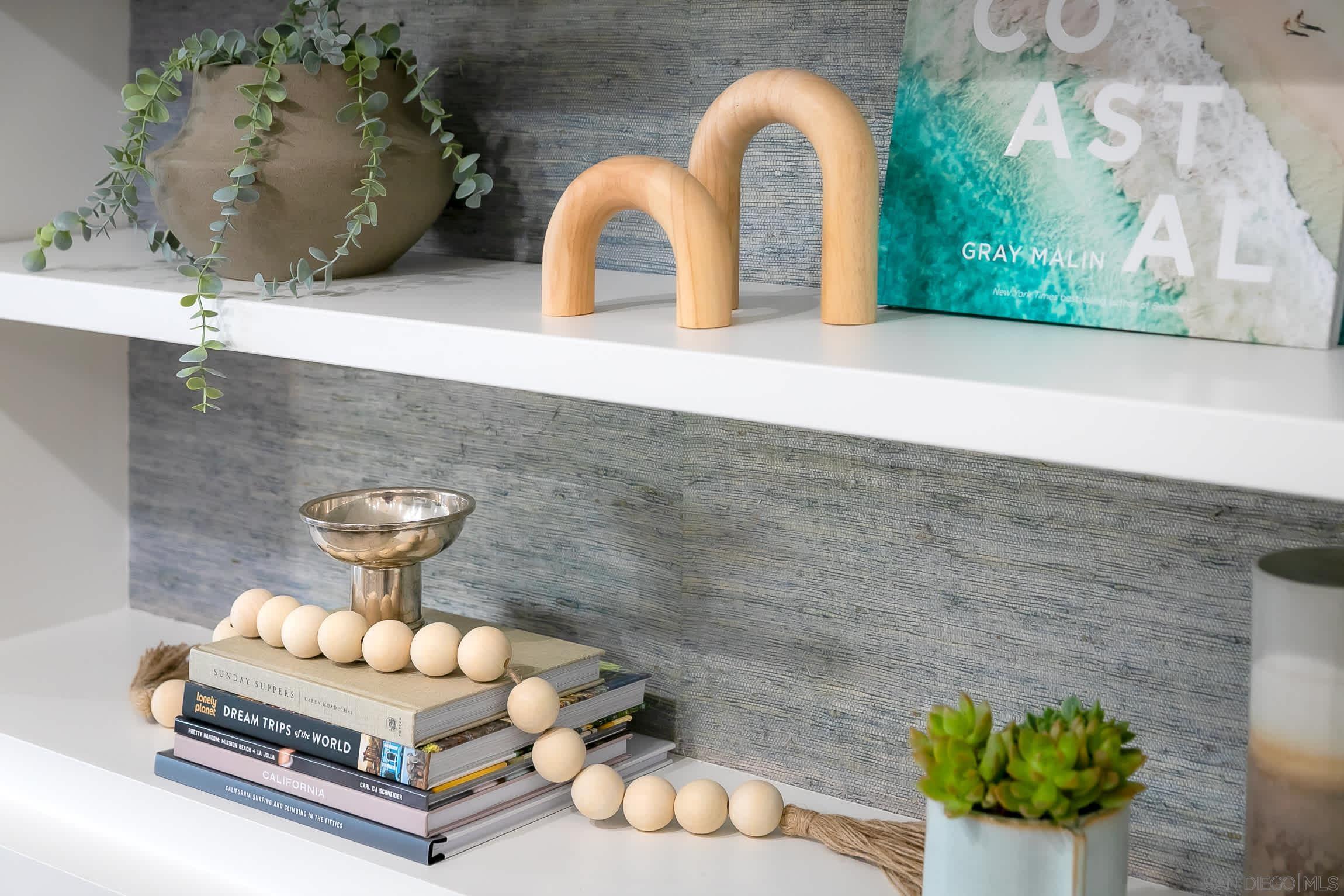 Detail Gallery Image 30 of 75 For 229  Bonair St, La Jolla,  CA 92037 - 2 Beds | 2 Baths