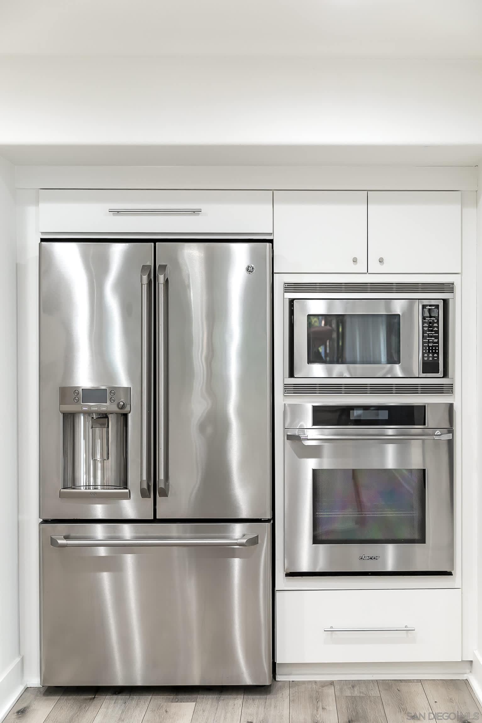 Detail Gallery Image 39 of 75 For 229  Bonair St, La Jolla,  CA 92037 - 2 Beds | 2 Baths