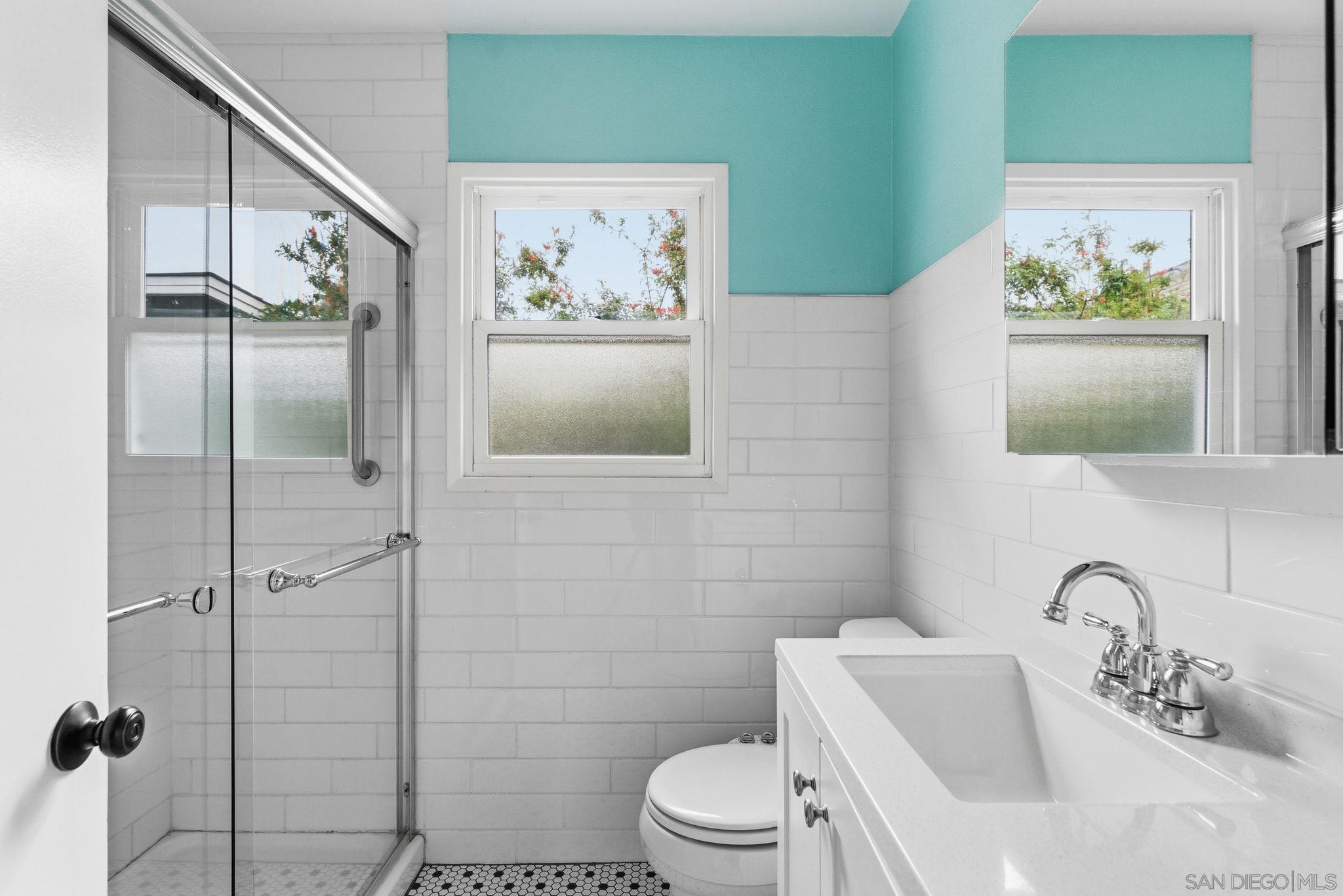 Detail Gallery Image 14 of 30 For 4820  Zion Ave, San Diego,  CA 92120 - 3 Beds | 1/1 Baths