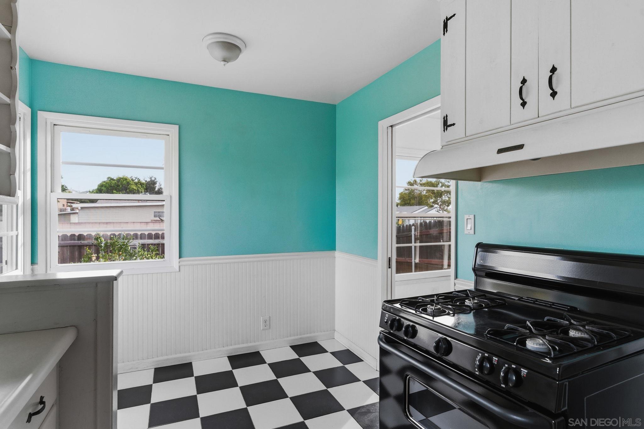 Detail Gallery Image 10 of 30 For 4820  Zion Ave, San Diego,  CA 92120 - 3 Beds | 1/1 Baths