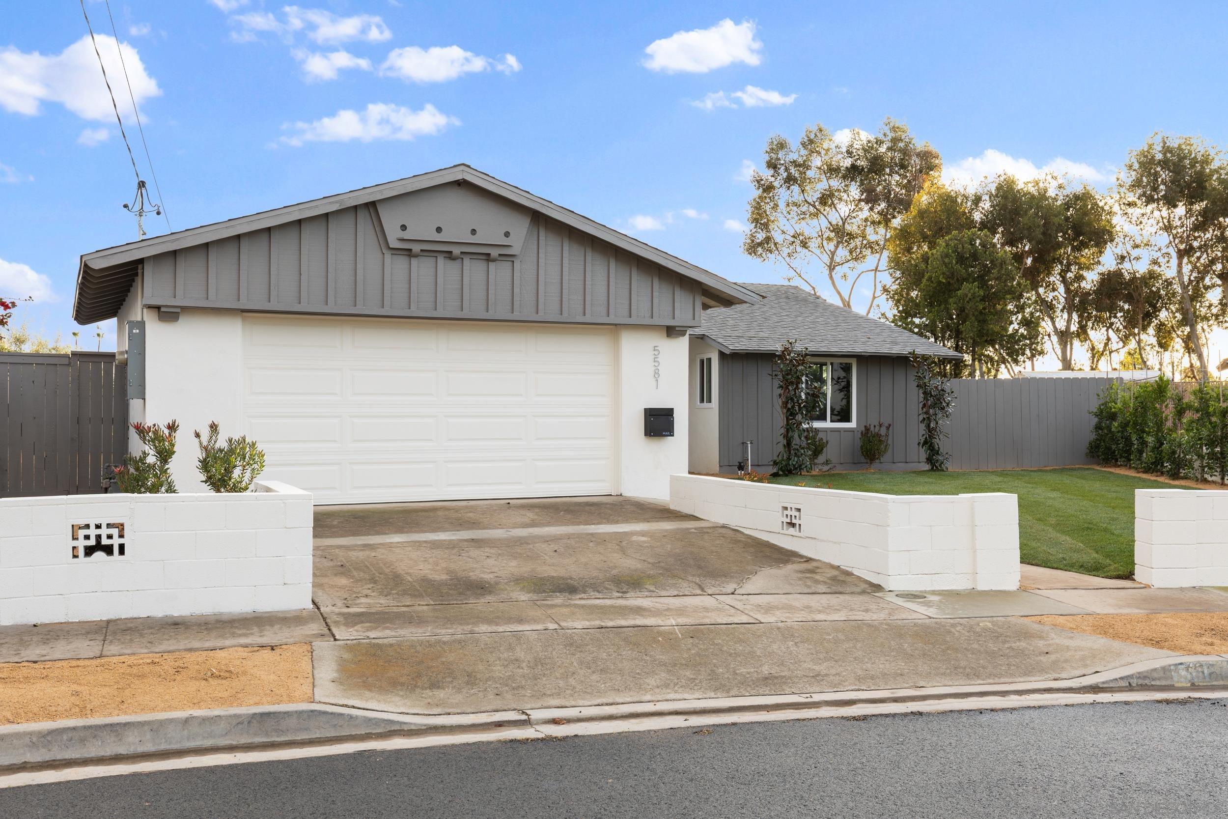 Front Image Thumbnail for SD260003564