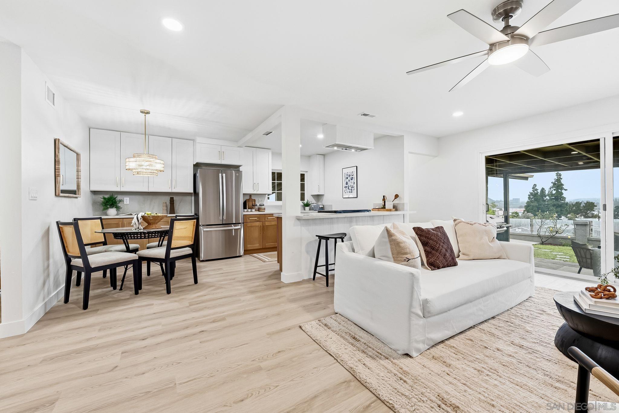 Front Image Thumbnail for SD260003569