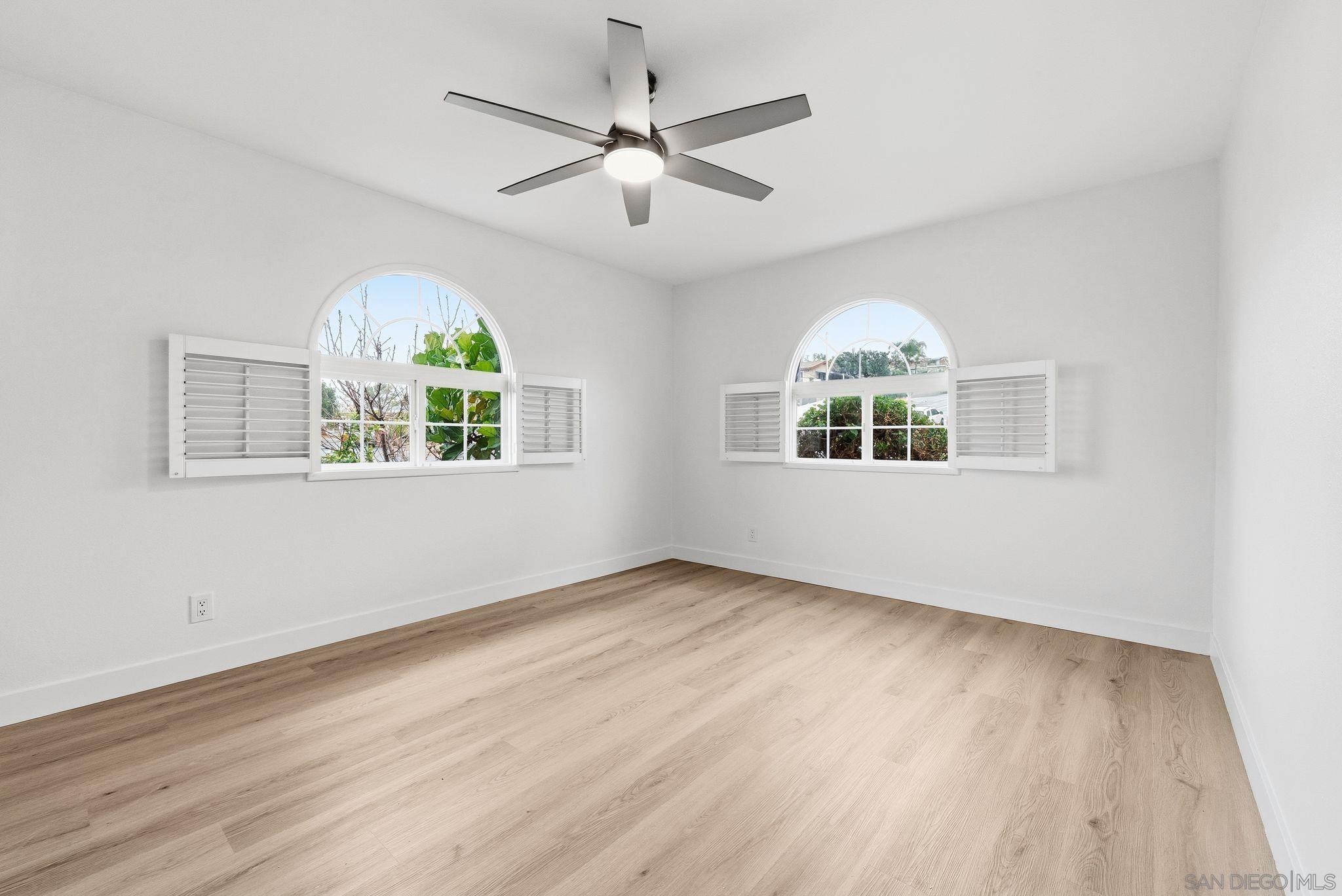 Detail Gallery Image 15 of 32 For 6096  Crawford St, San Diego,  CA 92120 - 4 Beds | 3 Baths