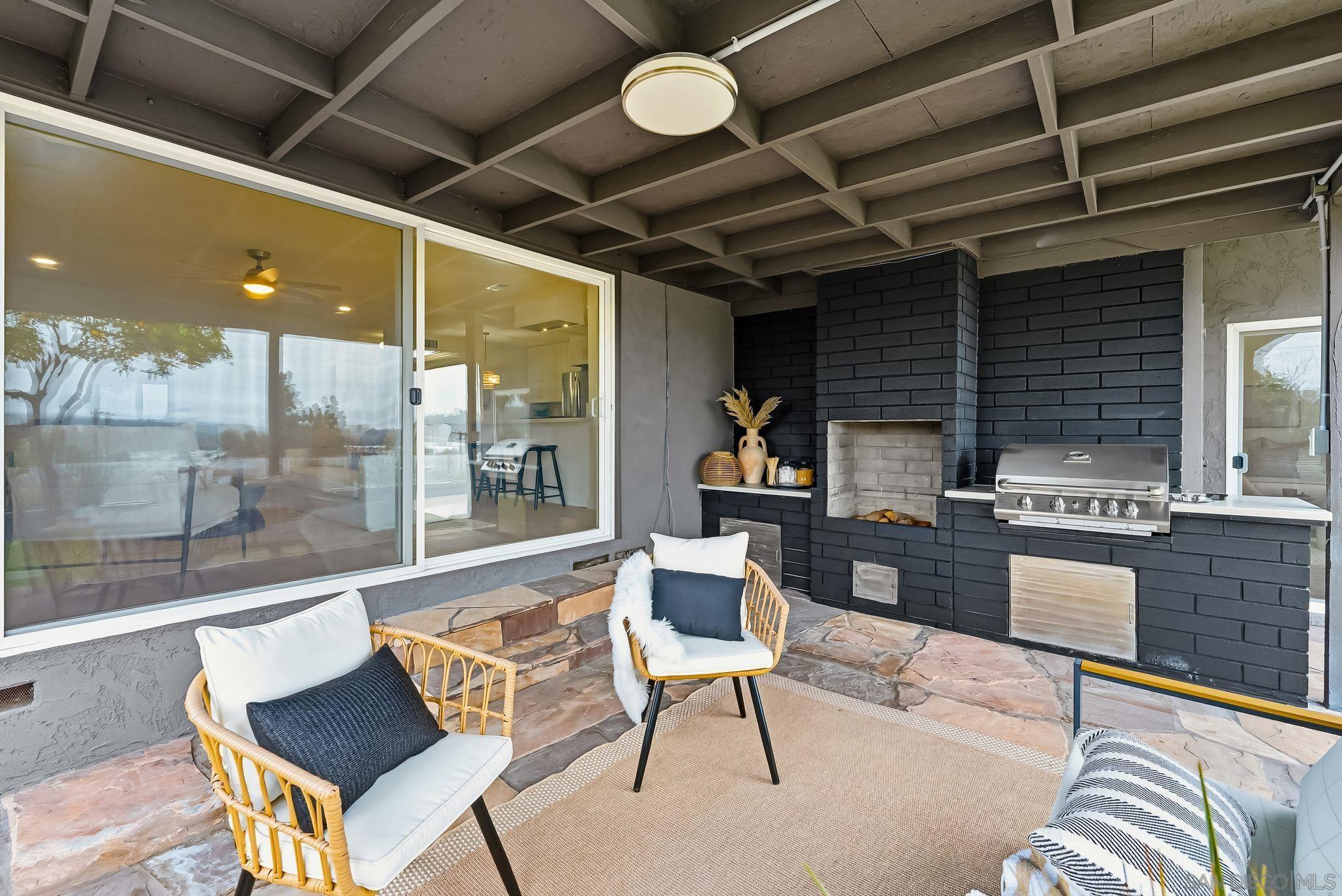 Detail Gallery Image 24 of 32 For 6096  Crawford St, San Diego,  CA 92120 - 4 Beds | 3 Baths