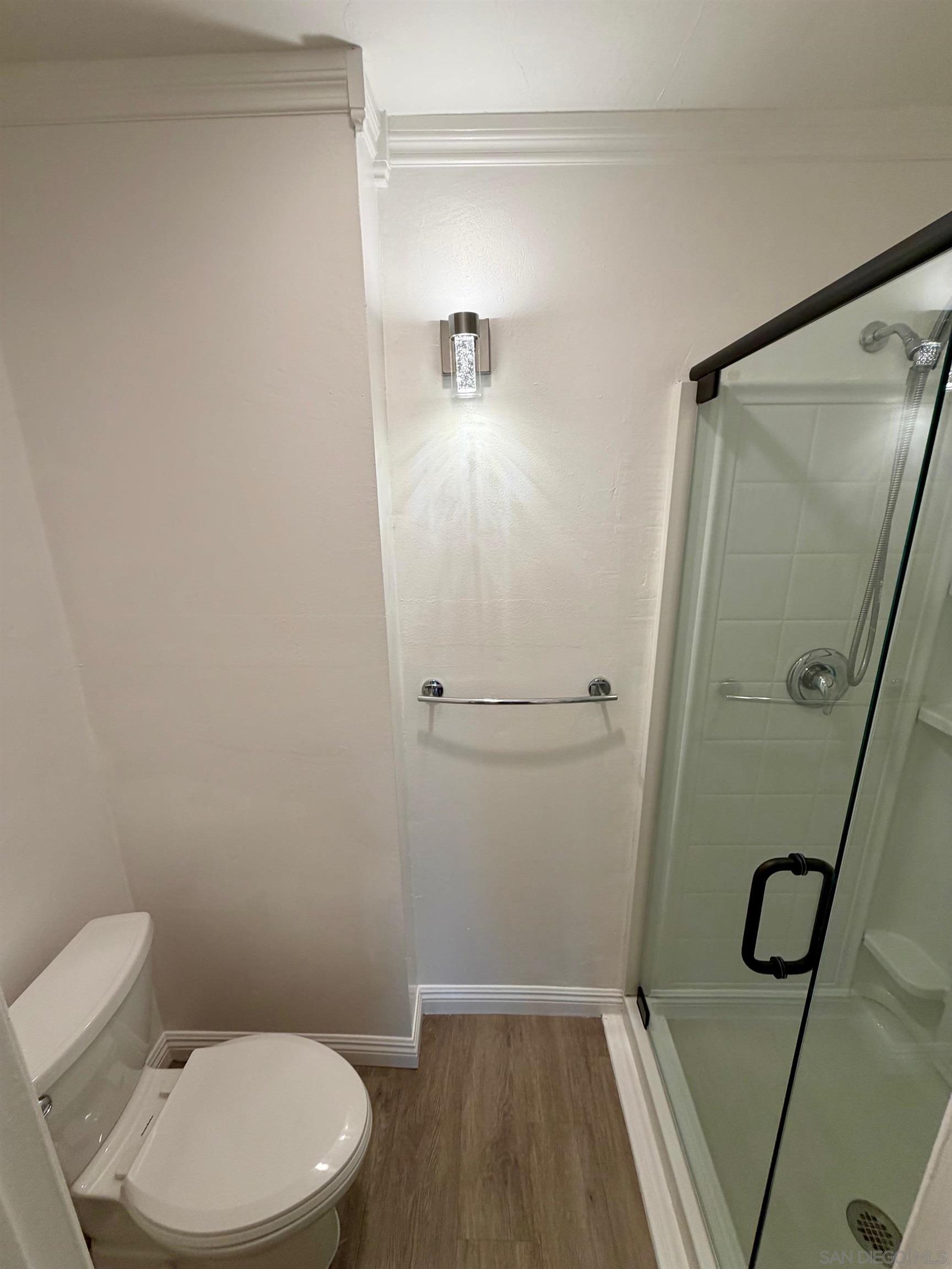 Detail Gallery Image 11 of 22 For 1885  Diamond St.  #2-211,  San Diego,  CA 92109 - 2 Beds | 2 Baths