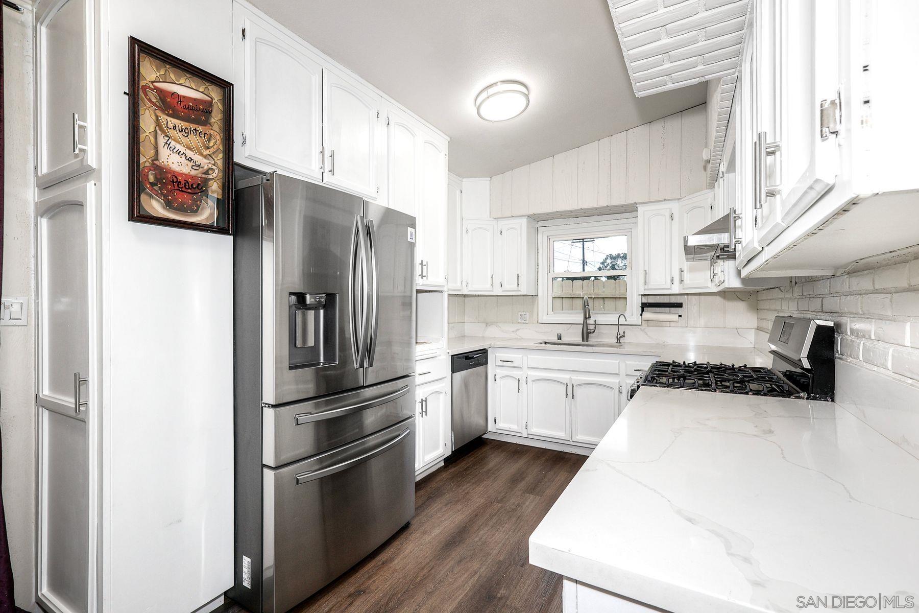 Detail Gallery Image 14 of 49 For 549 Ne Marble St, El Cajon,  CA 92020 - 4 Beds | 2 Baths