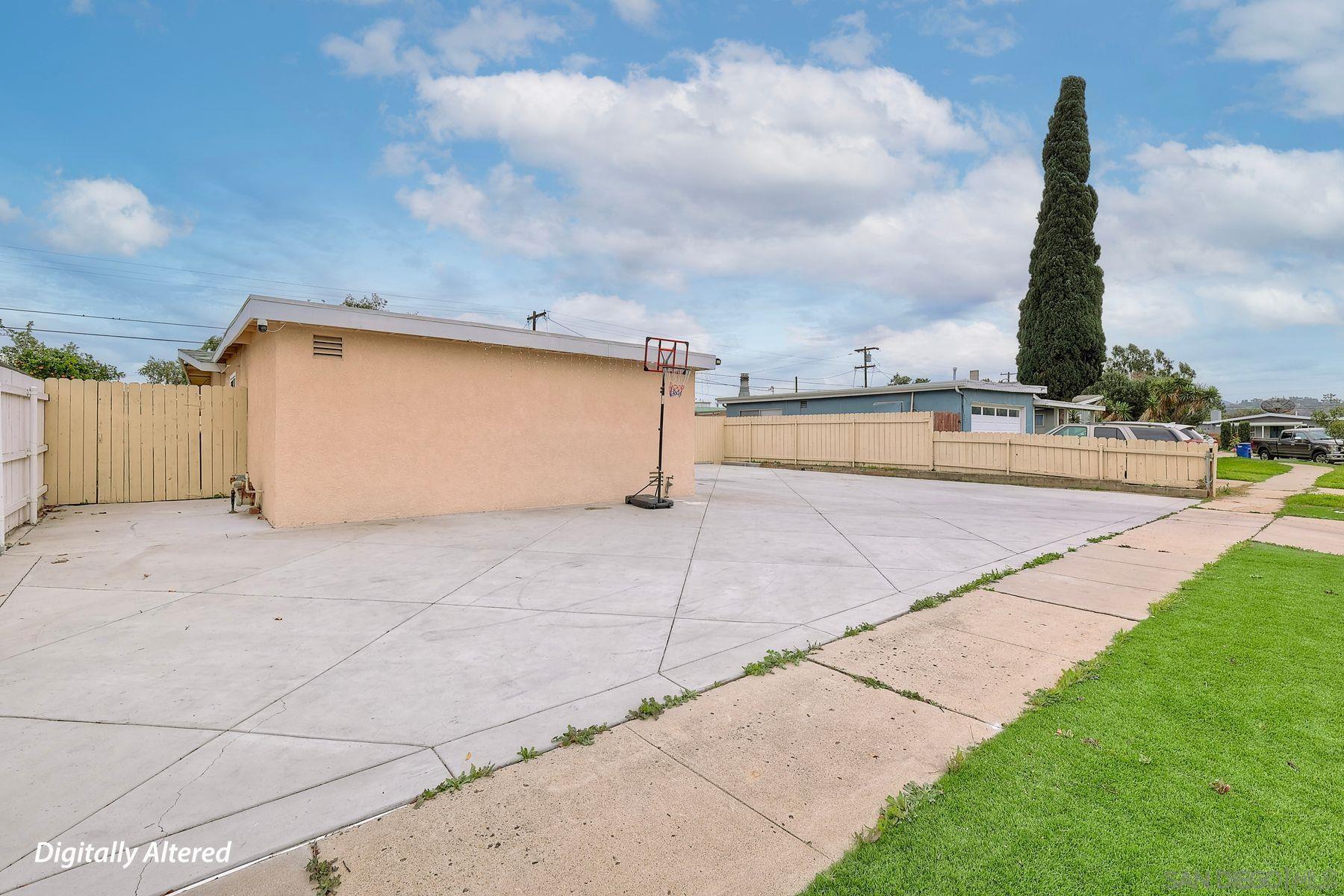 Detail Gallery Image 3 of 49 For 549 Ne Marble St, El Cajon,  CA 92020 - 4 Beds | 2 Baths