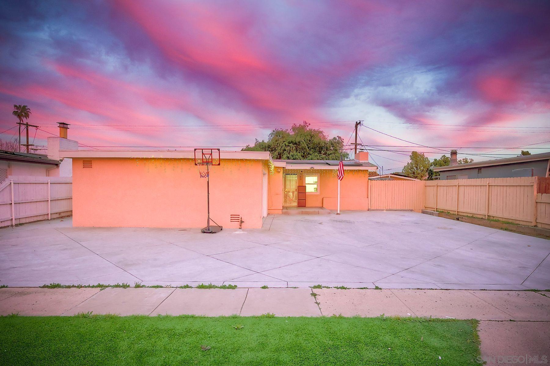 Detail Gallery Image 43 of 49 For 549 Ne Marble St, El Cajon,  CA 92020 - 4 Beds | 2 Baths