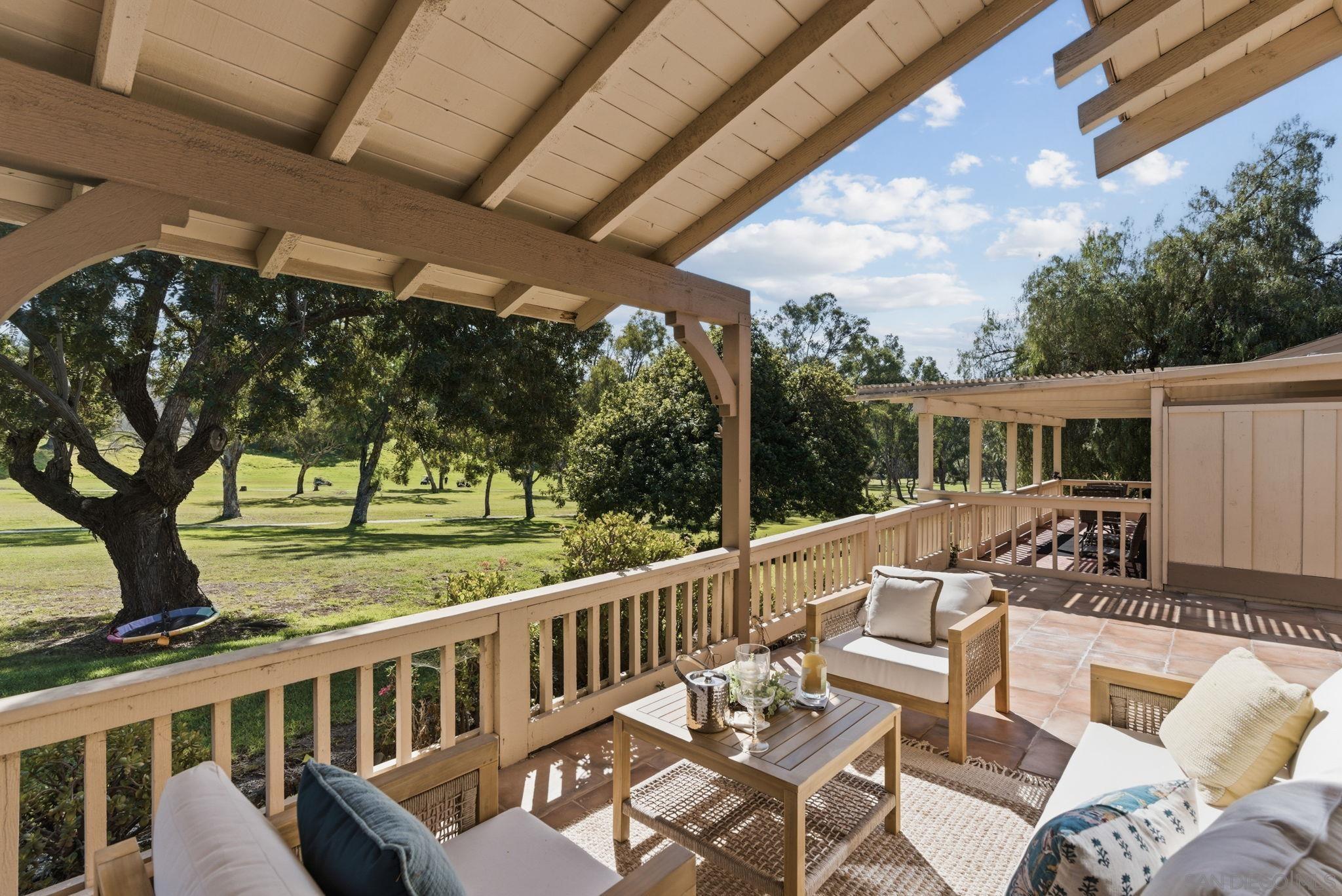 Front Image Thumbnail for SD260003574