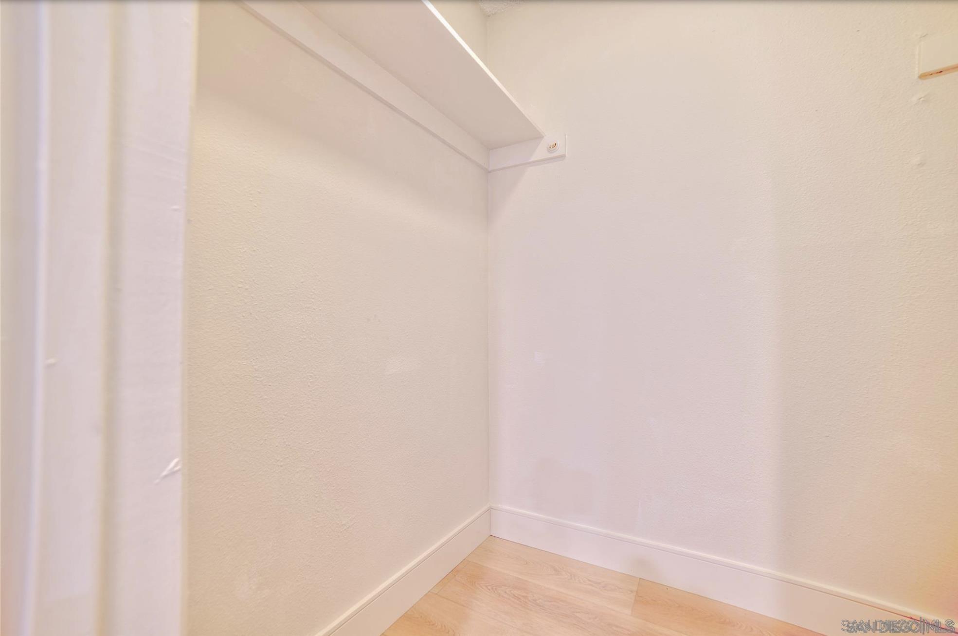 Detail Gallery Image 17 of 25 For 811 W Nutmeg St  103, San Diego,  CA 92103 - 2 Beds | 2 Baths