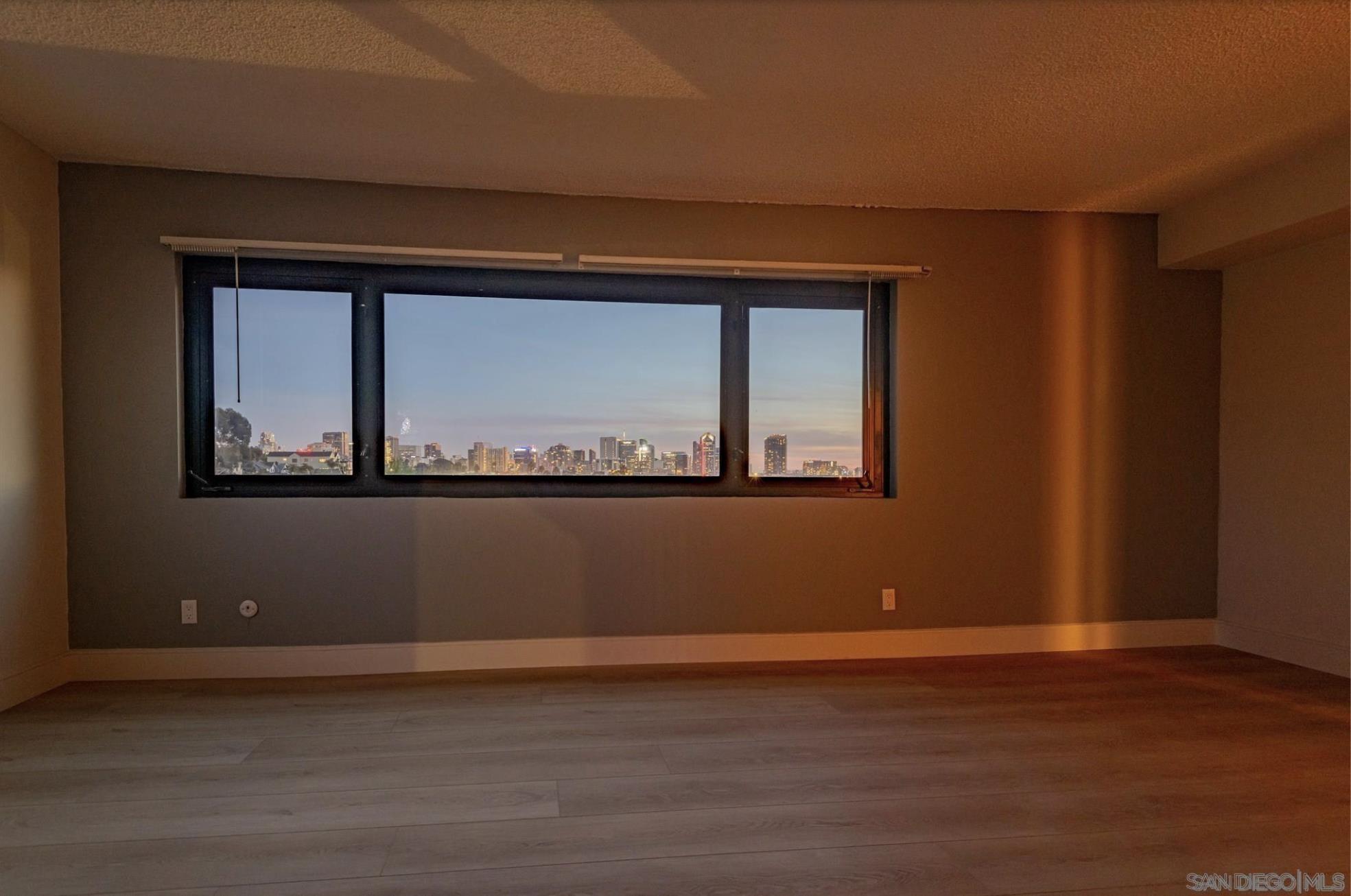 Detail Gallery Image 24 of 25 For 811 W Nutmeg St  103, San Diego,  CA 92103 - 2 Beds | 2 Baths