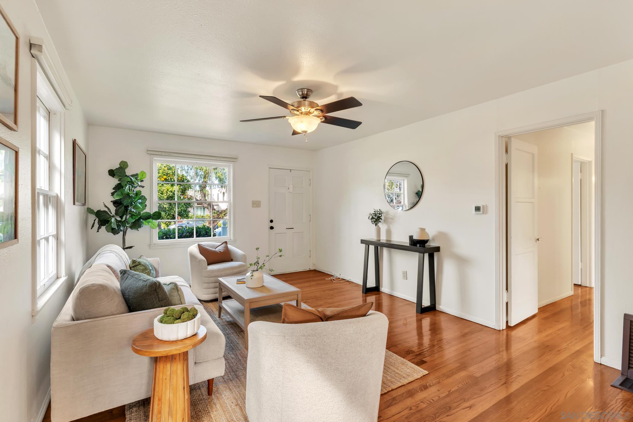 Detail Gallery Image 13 of 43 For 241-243  F Avenue, Coronado,  CA 92118 - 6 Beds | 4 Baths