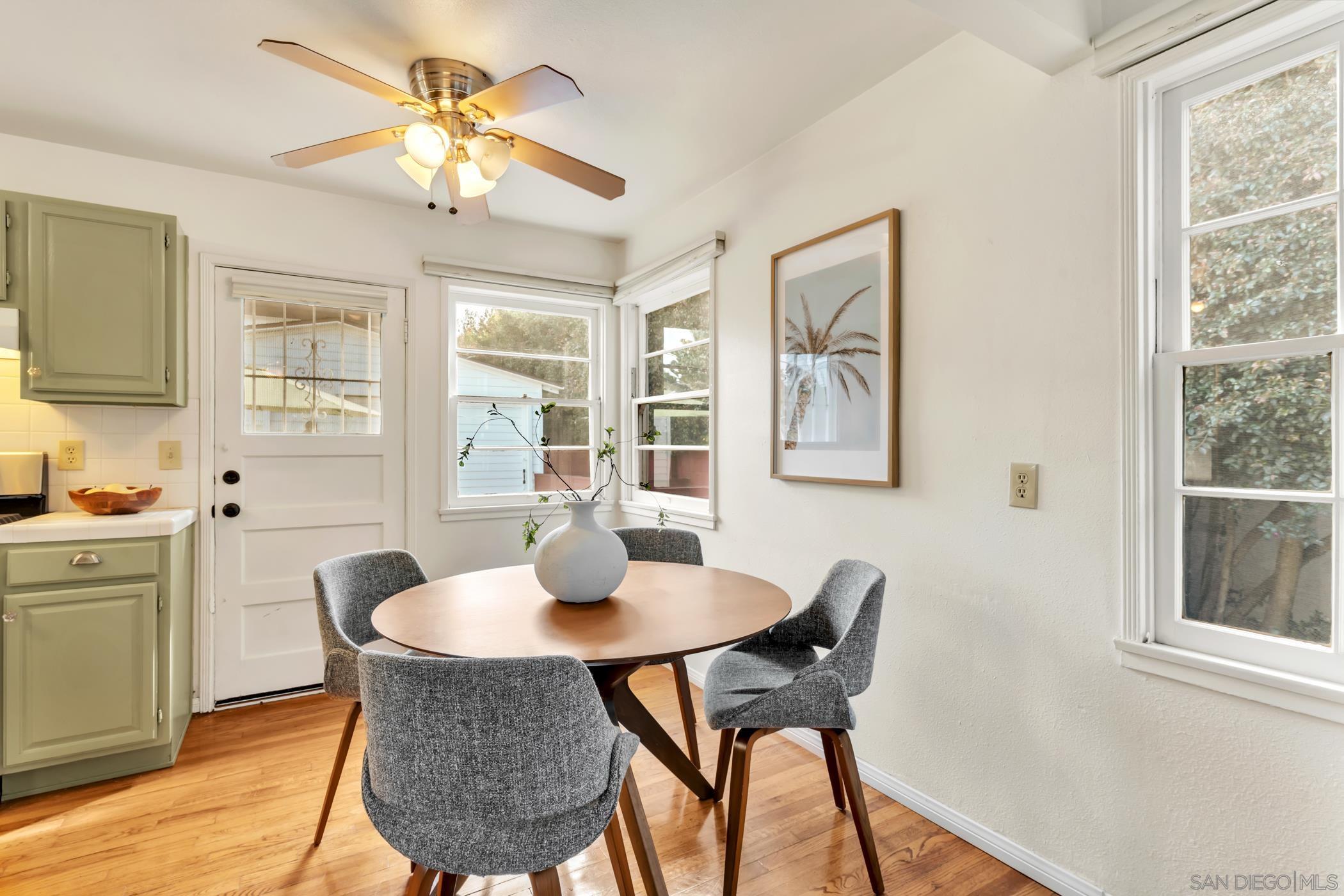 Detail Gallery Image 14 of 43 For 241-243  F Avenue, Coronado,  CA 92118 - 6 Beds | 4 Baths