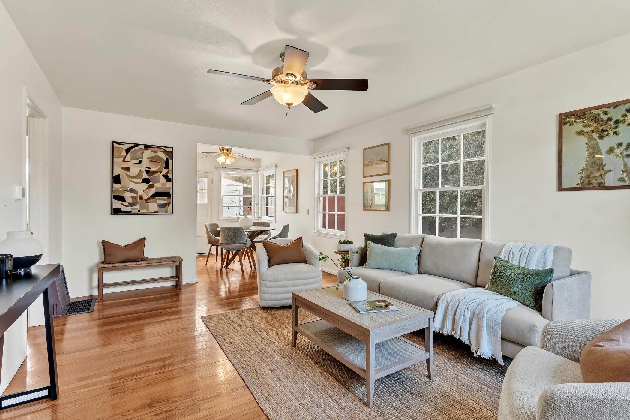 Detail Gallery Image 3 of 43 For 241-243  F Avenue, Coronado,  CA 92118 - 6 Beds | 4 Baths