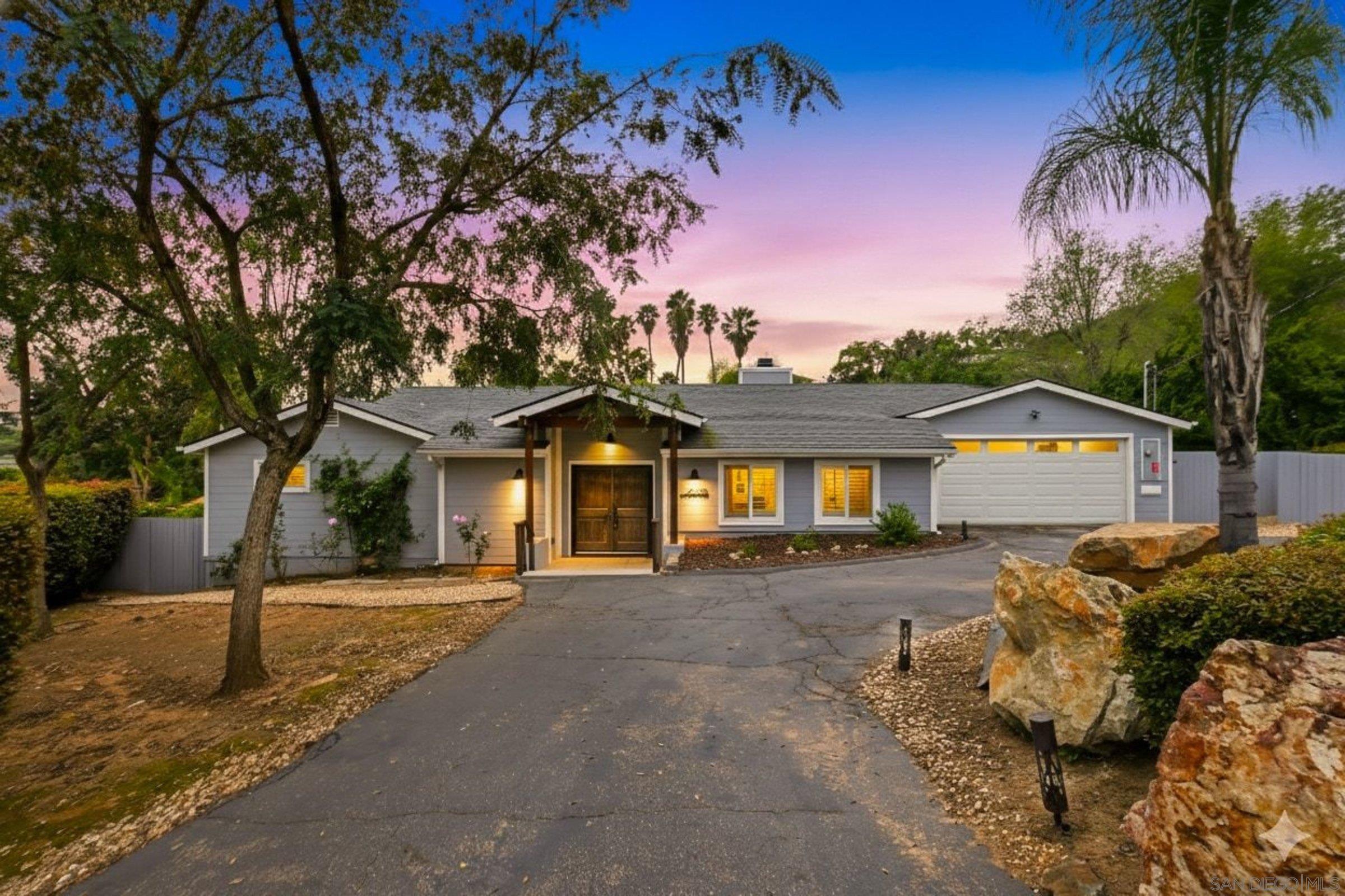 Front Image Thumbnail for SD260003580