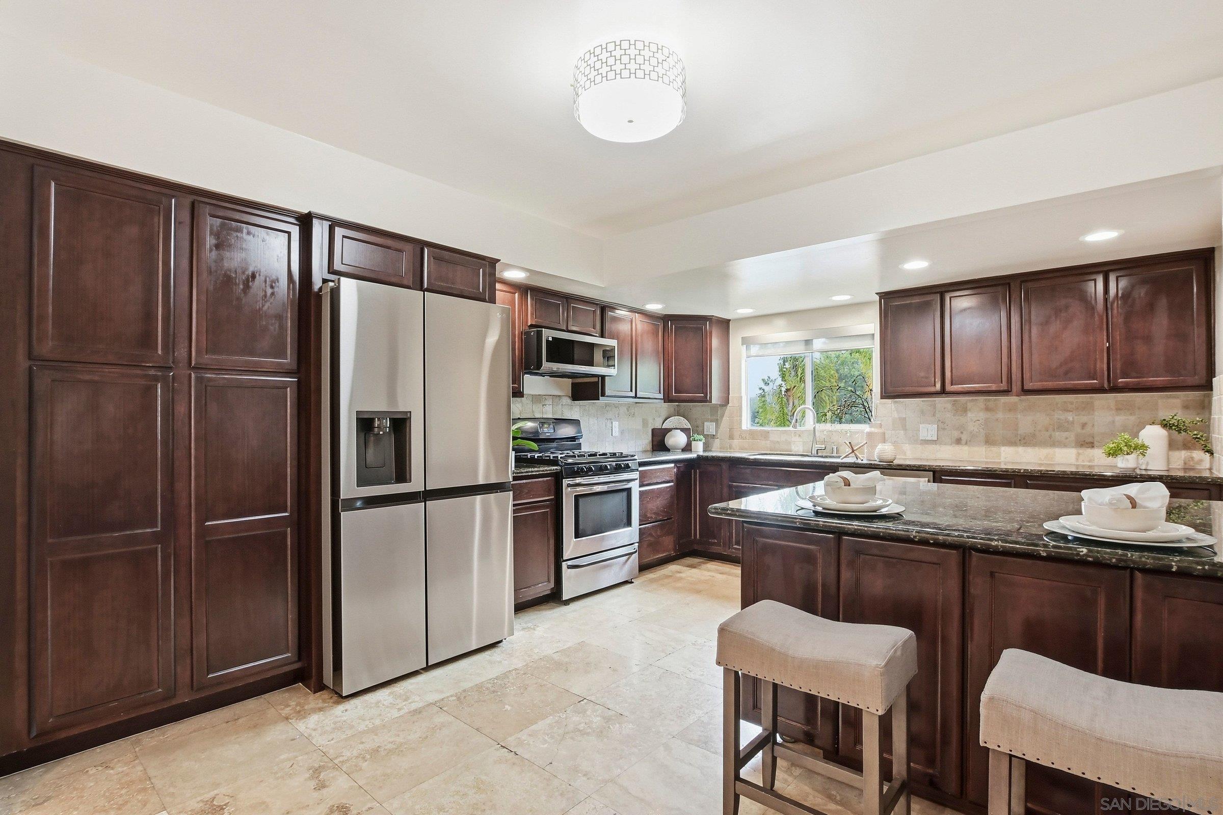 Detail Gallery Image 13 of 48 For 4228  Calavo Dr, La Mesa,  CA 91941 - 4 Beds | 2/1 Baths