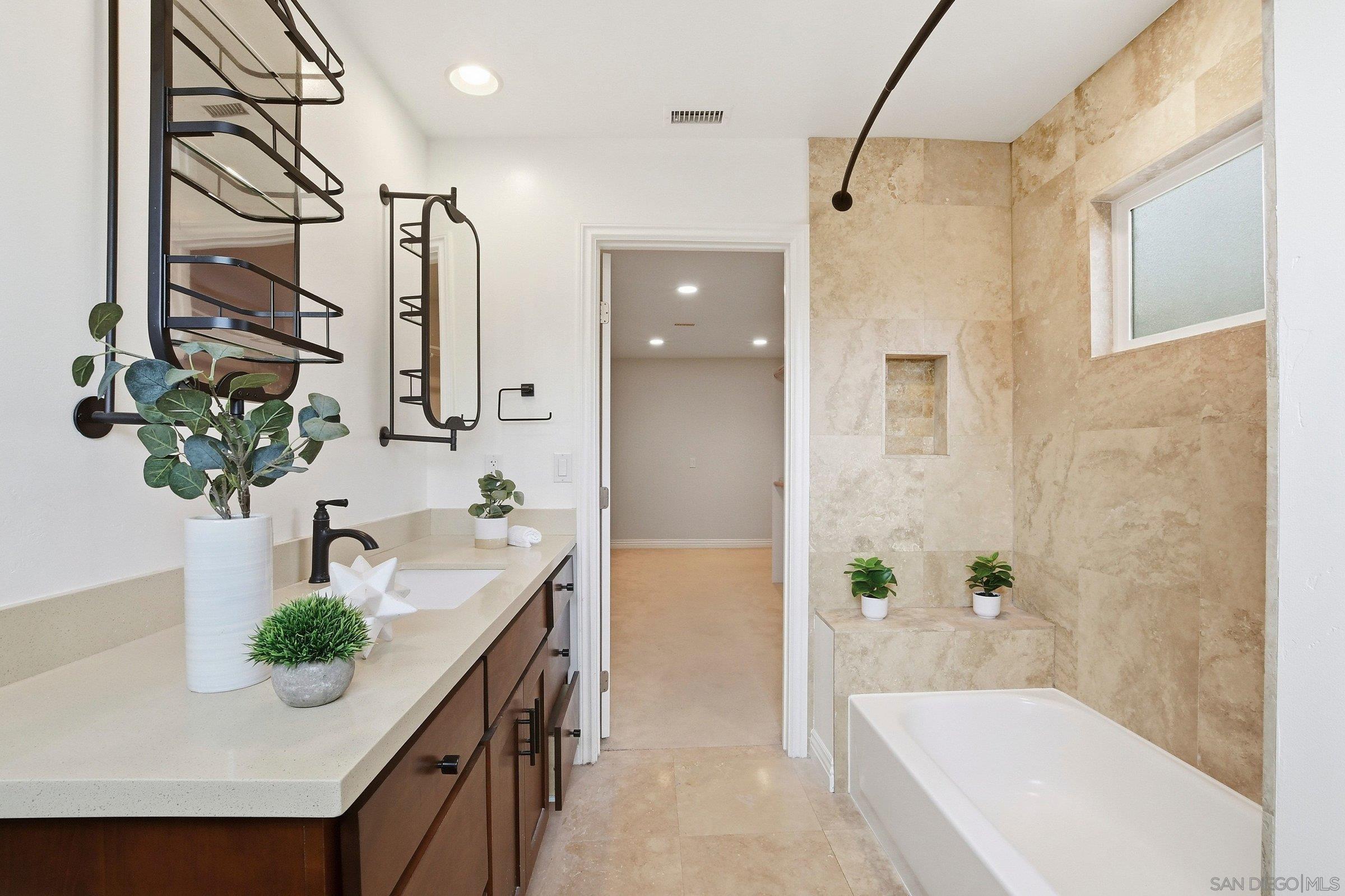 Detail Gallery Image 27 of 48 For 4228  Calavo Dr, La Mesa,  CA 91941 - 4 Beds | 2/1 Baths